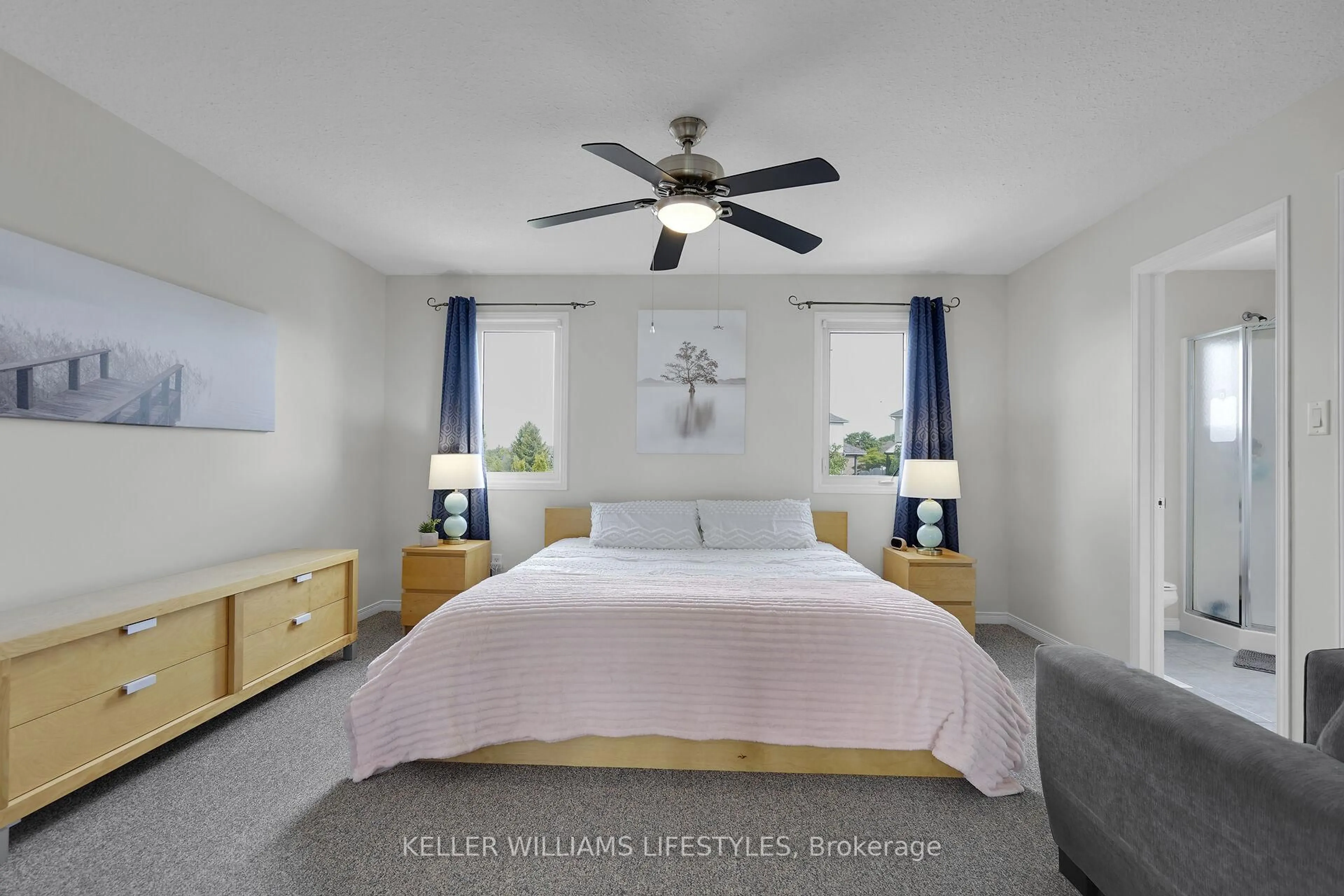 Bedroom with bed, unknown for 1226 Darnley Blvd, London South Ontario N6M 1L1
