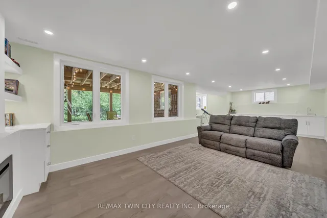 Additional property image - 437 Zeller Dr