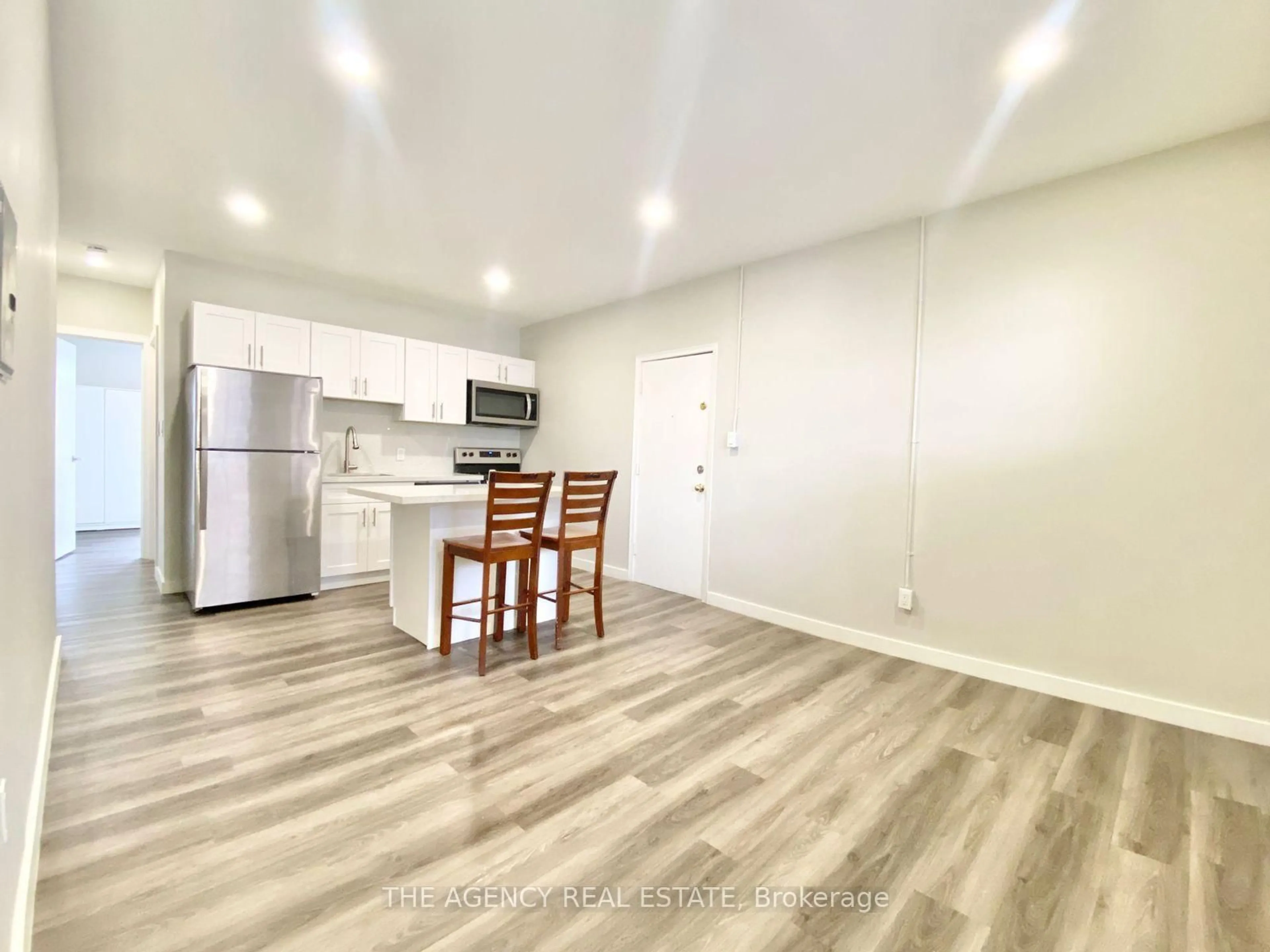 Open concept kitchen, unknown for 983 Barton St, Hamilton Ontario L8L 3C8