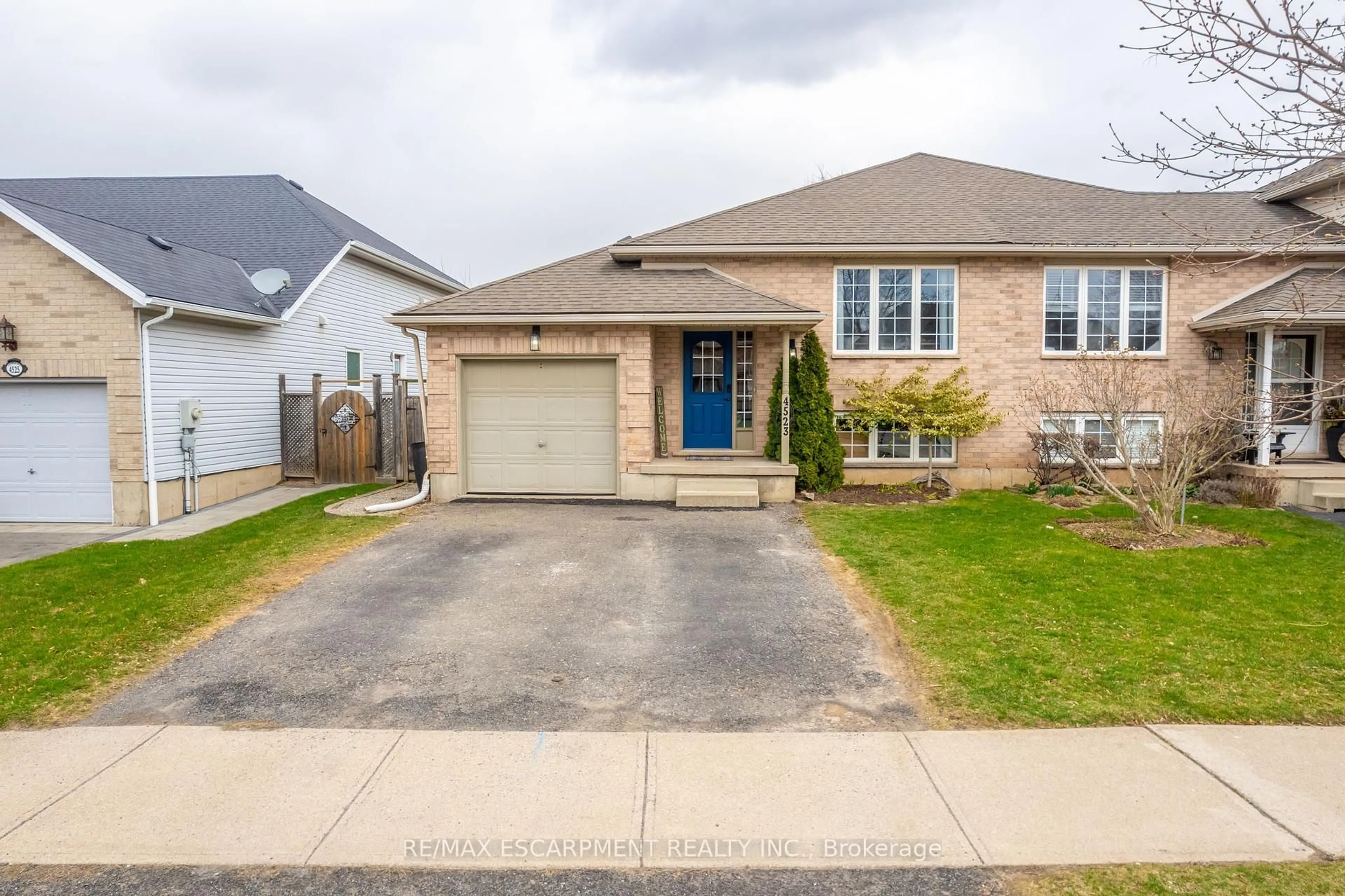Unknown for 4523 Weltman Way, Lincoln Ontario L3J 0E7