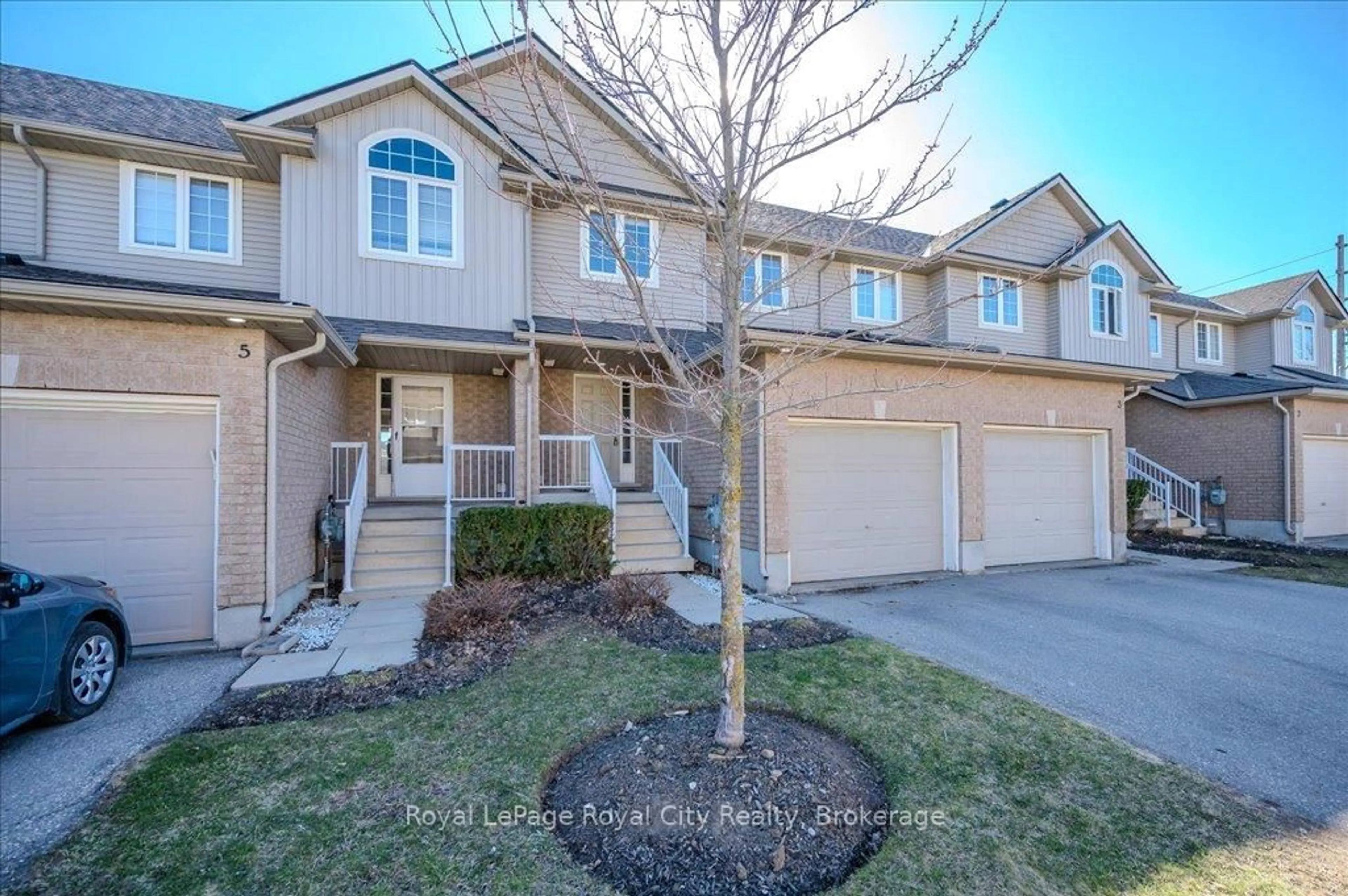 Unknown for 361 Arkell Rd #4, Guelph Ontario N1L 1E5