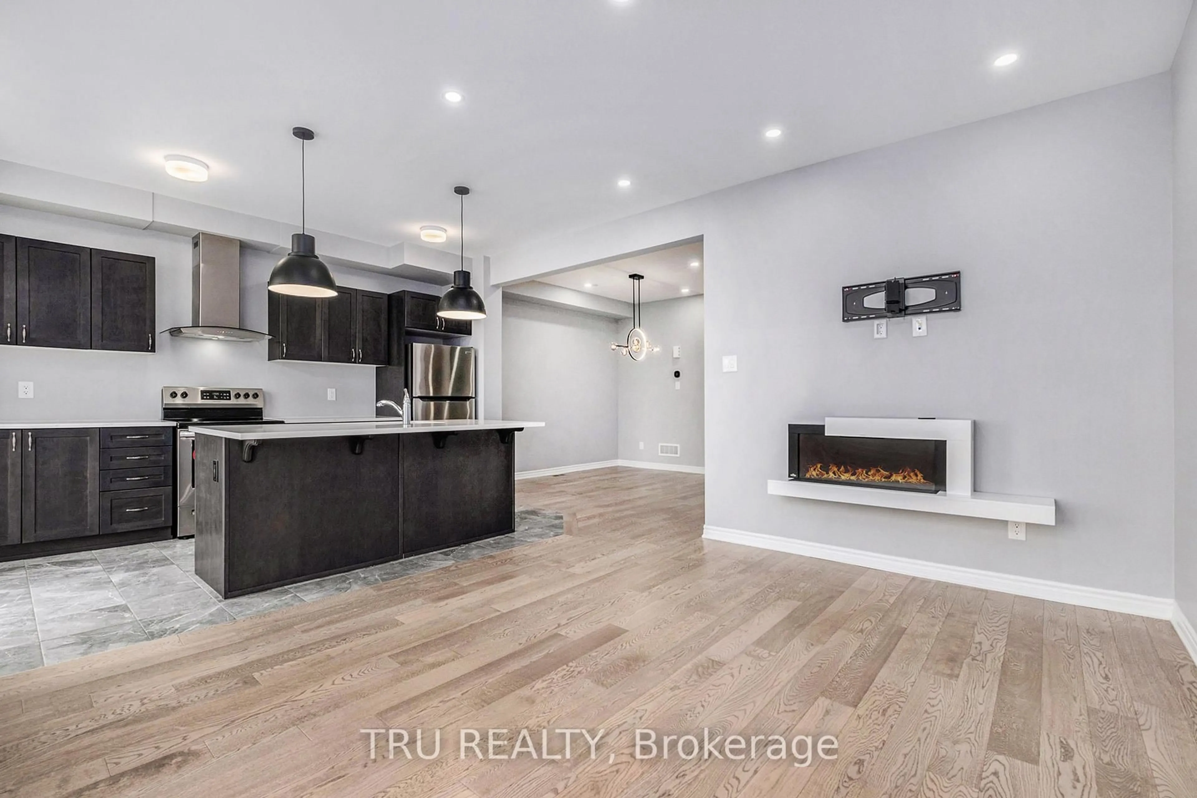 Open concept kitchen, unknown for 34 Lentago Ave, Ottawa Ontario K2J 7A2