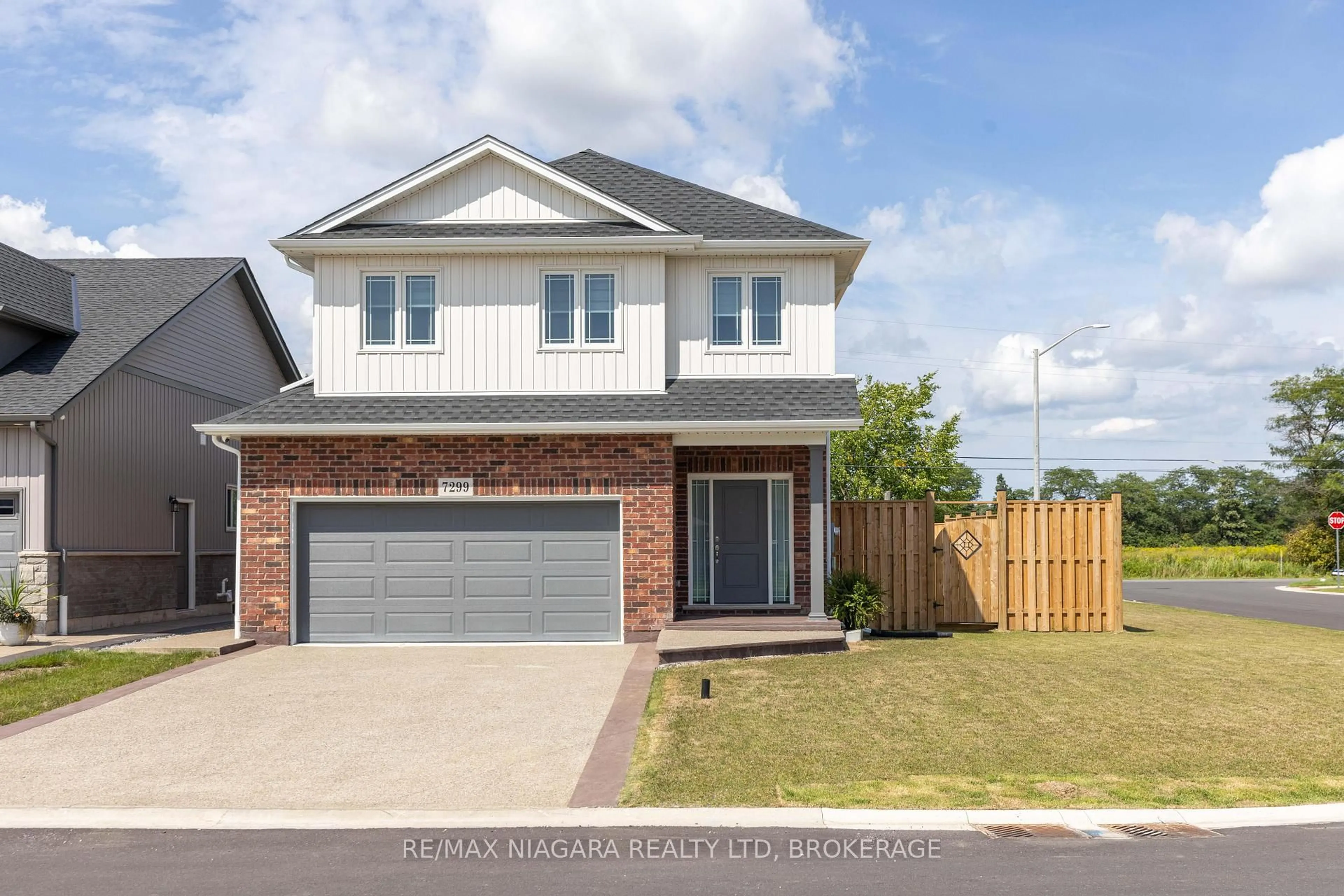 Home with brick exterior material, street for 7299 Sherrilee Cres, Niagara Falls Ontario L2H 3T2