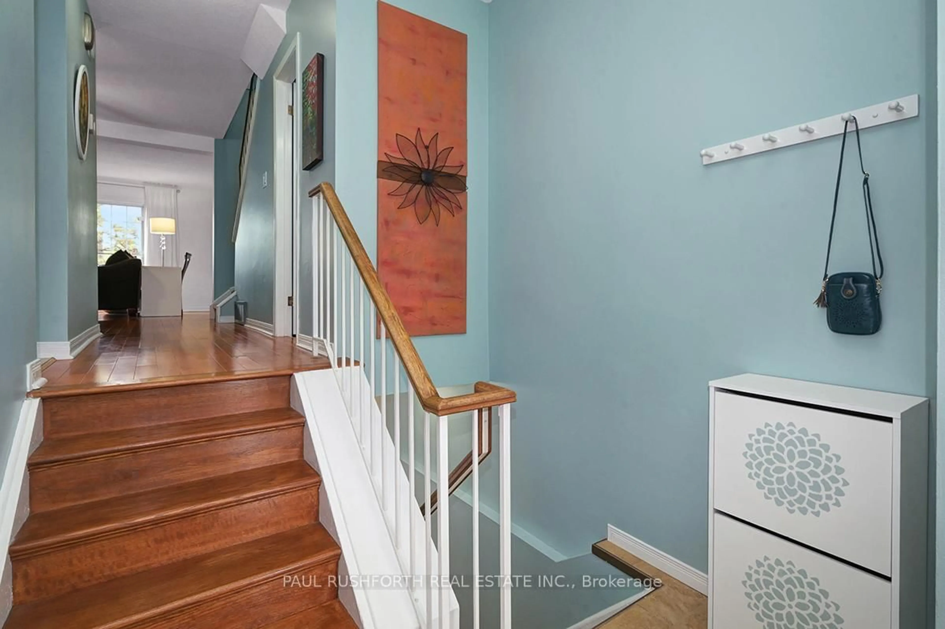 Indoor entryway for 382 Verdon Private N/A, Ottawa Ontario K1T 3A3