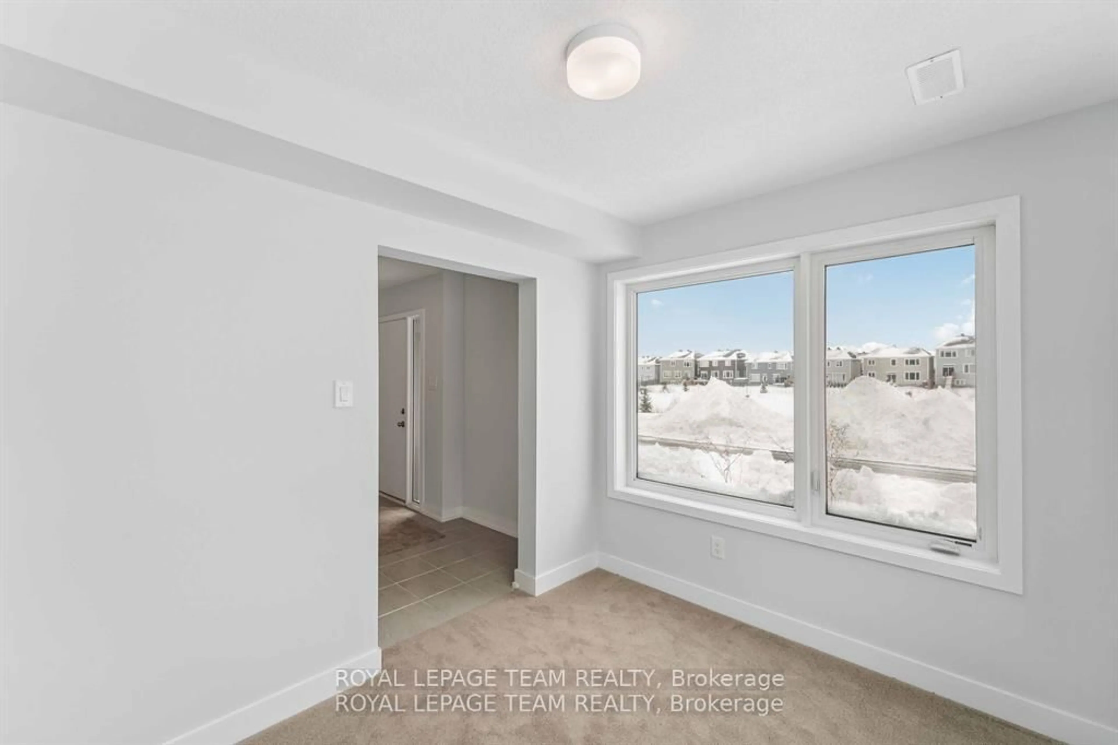 A pic of a room for 700 Chromite Private, Ottawa Ontario K2J 4J7