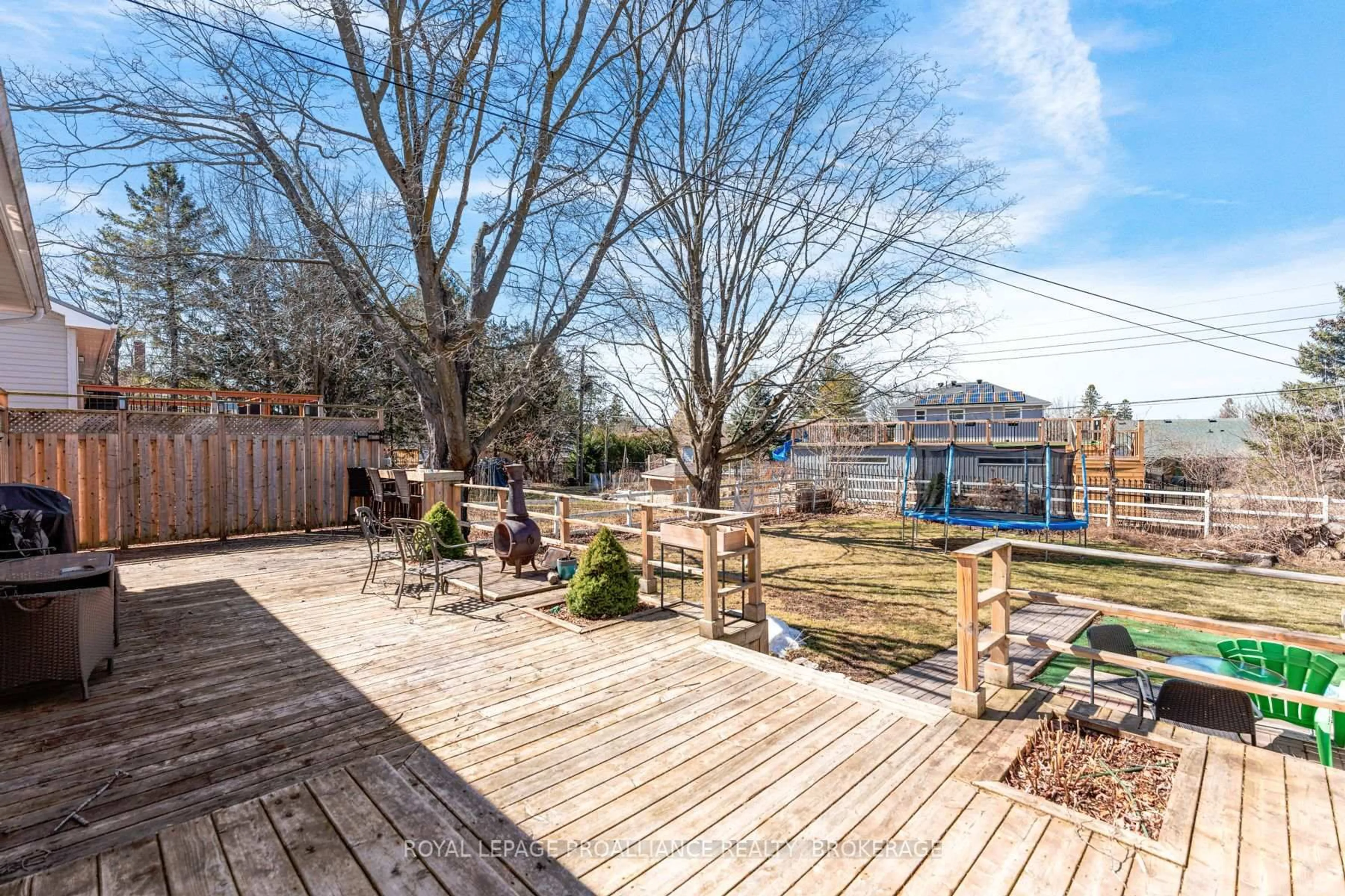 Patio, water/lake/river/ocean view for 170 Indian Rd, Kingston Ontario K7M 1T4