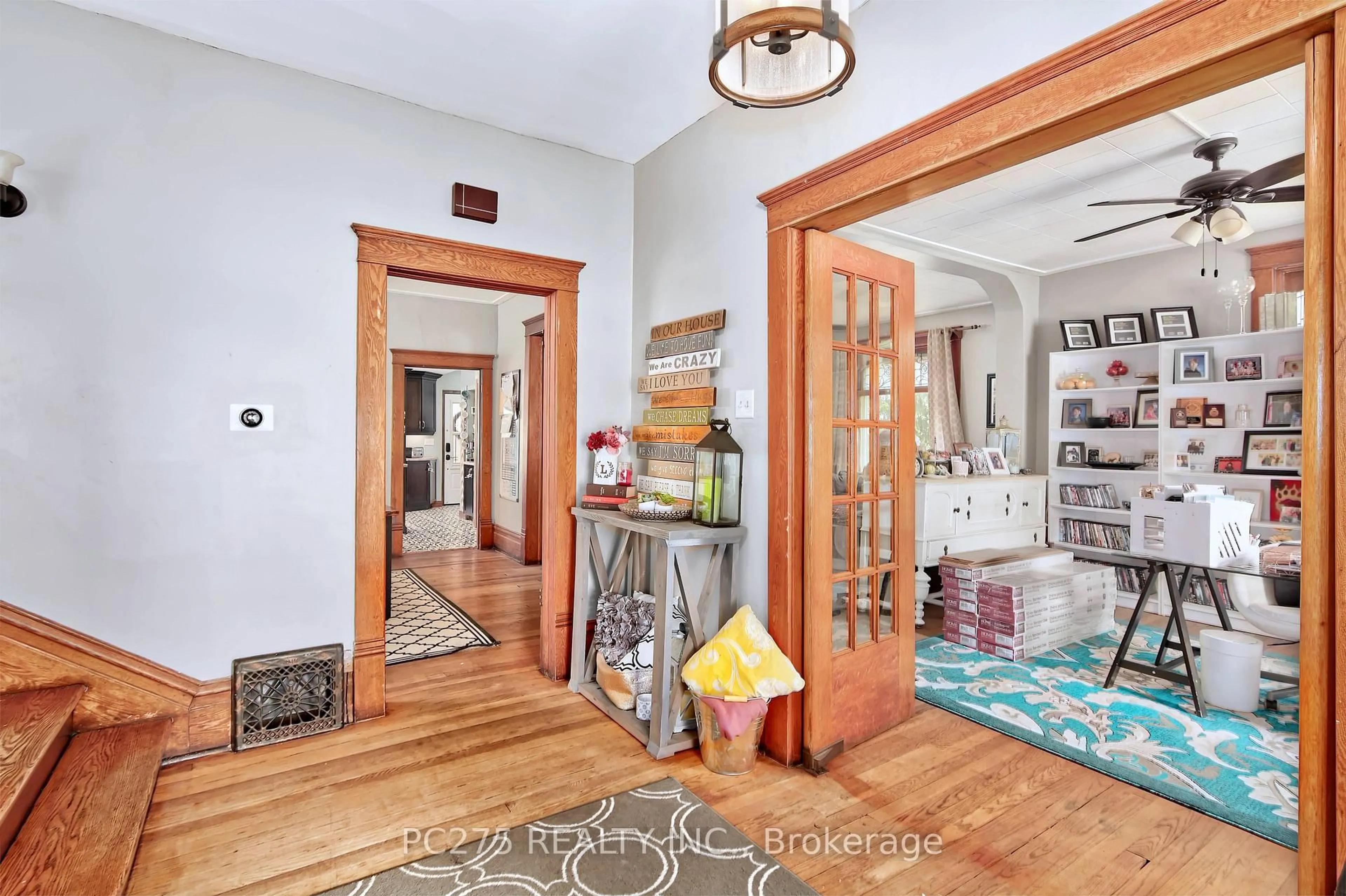 Indoor entryway for 3065 Brigden Rd, St. Clair Ontario N0N 1B0
