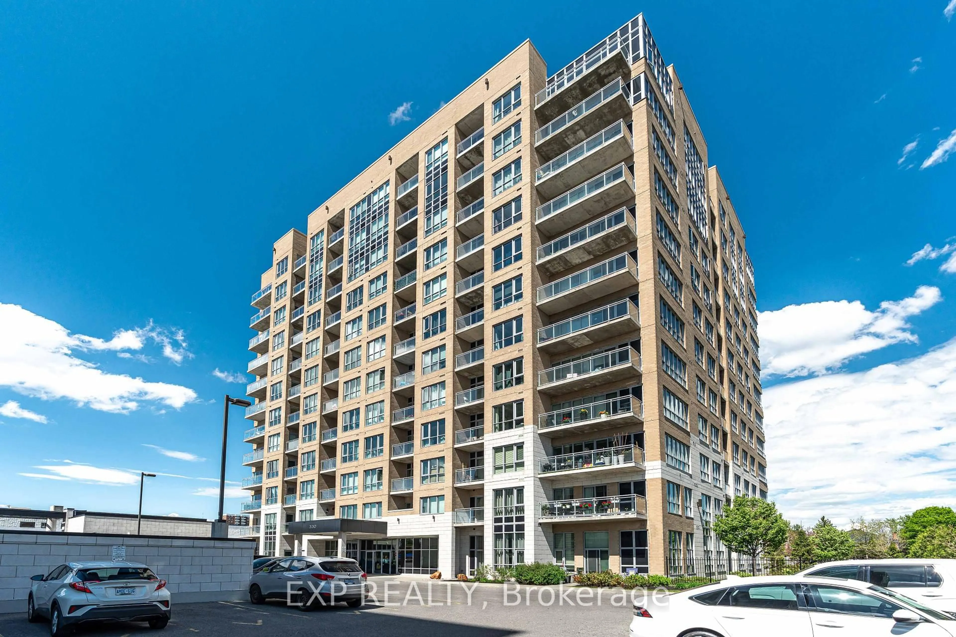 A pic from outside/outdoor area/front of a property/back of a property/a pic from drone, building for 330 Titan Private #101, Ottawa Ontario K2G 1G3