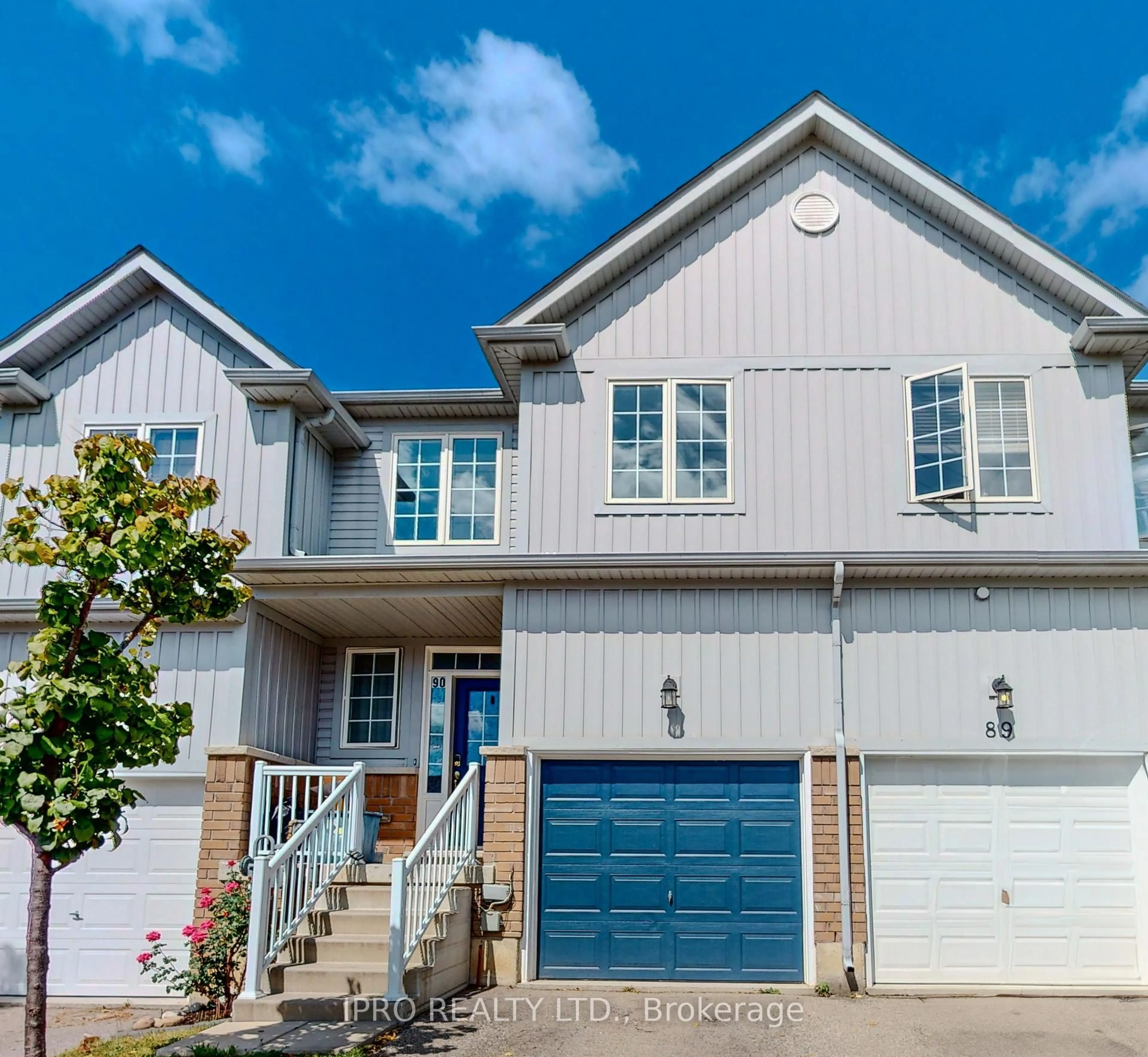 Home with vinyl exterior material, street for 21 Diana Ave #90, Brantford Ontario N3T 0G7