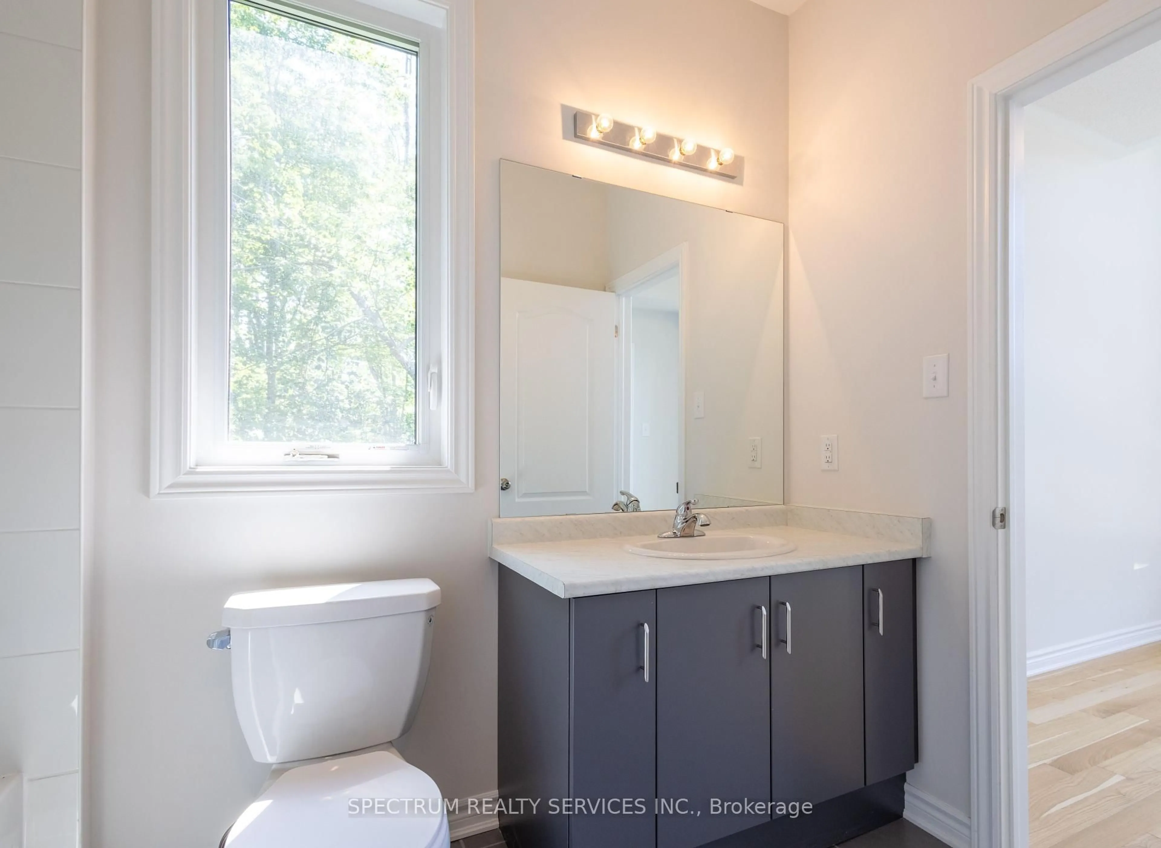 Standard bathroom, unknown for 131 Marina Village Dr, Georgian Bay Ontario L0K 1S0
