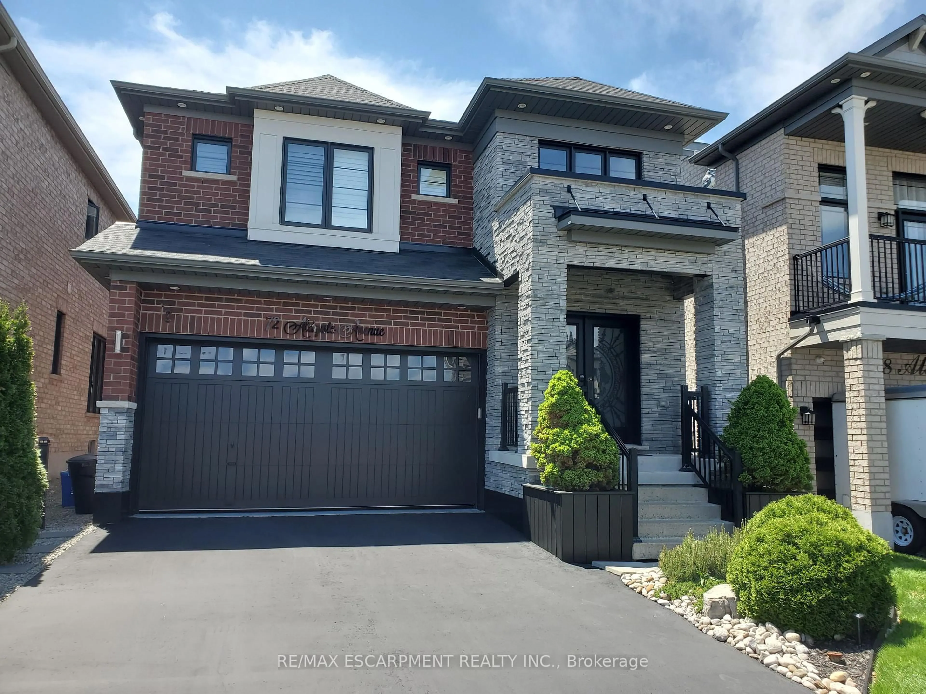 Home with brick exterior material, street for 72 Aldgate Ave, Hamilton Ontario L8J 0J1