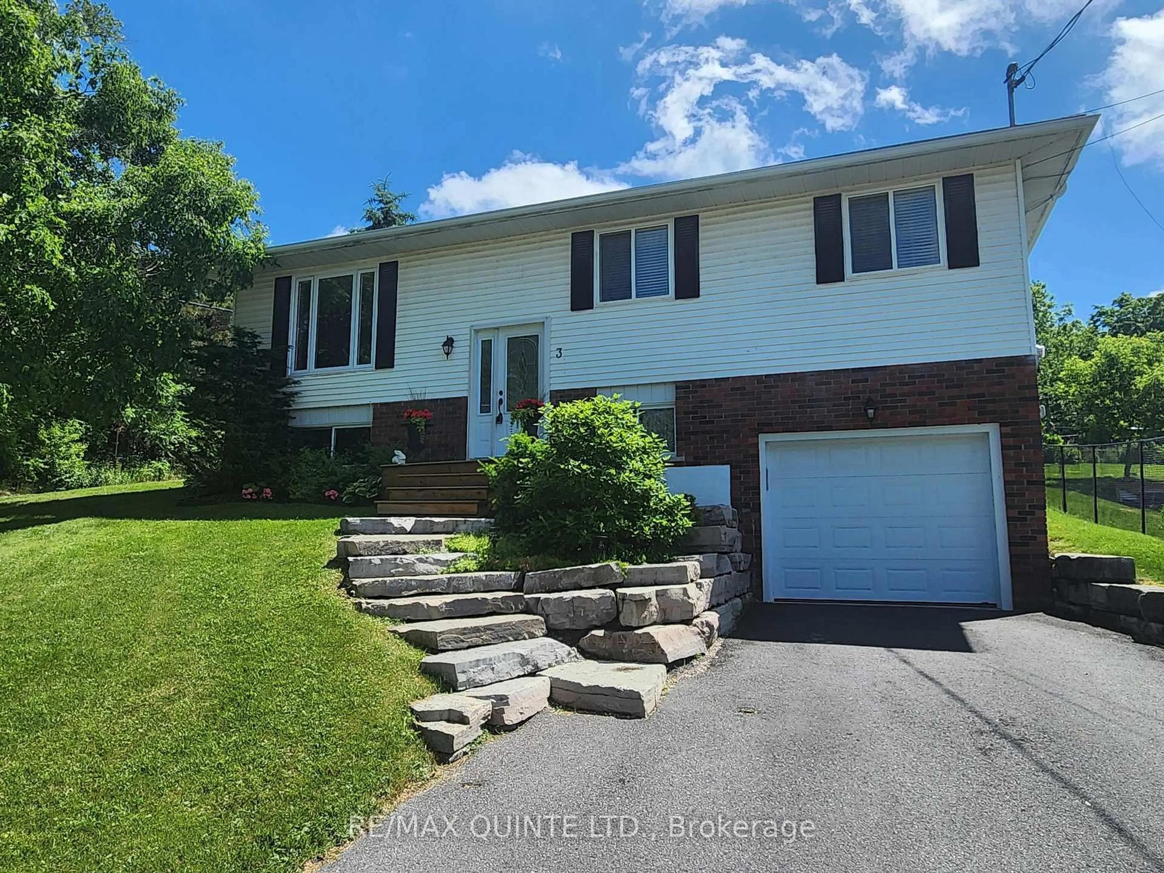A pic from outside/outdoor area/front of a property/back of a property/a pic from drone, street for 3 Cumberland St, Prince Edward County Ontario K0K 2T0