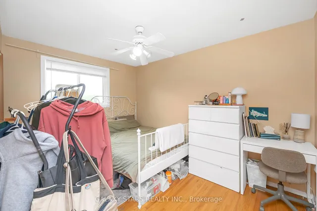 Additional property image - 55 Yarmouth Crt