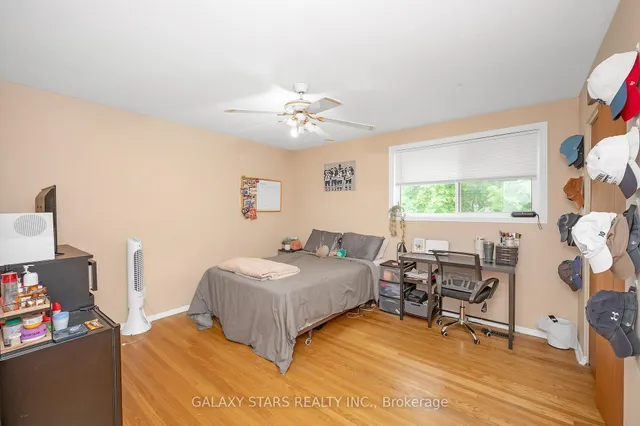 Additional property image - 55 Yarmouth Crt