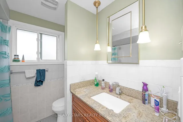 Additional property image - 55 Yarmouth Crt