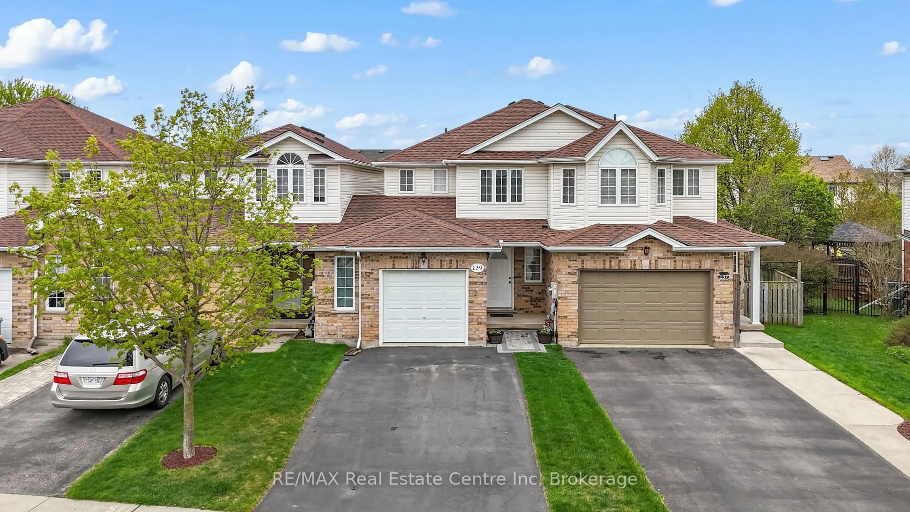 Unknown for 139 Gosling Gdns, Guelph Ontario N1G 5E6