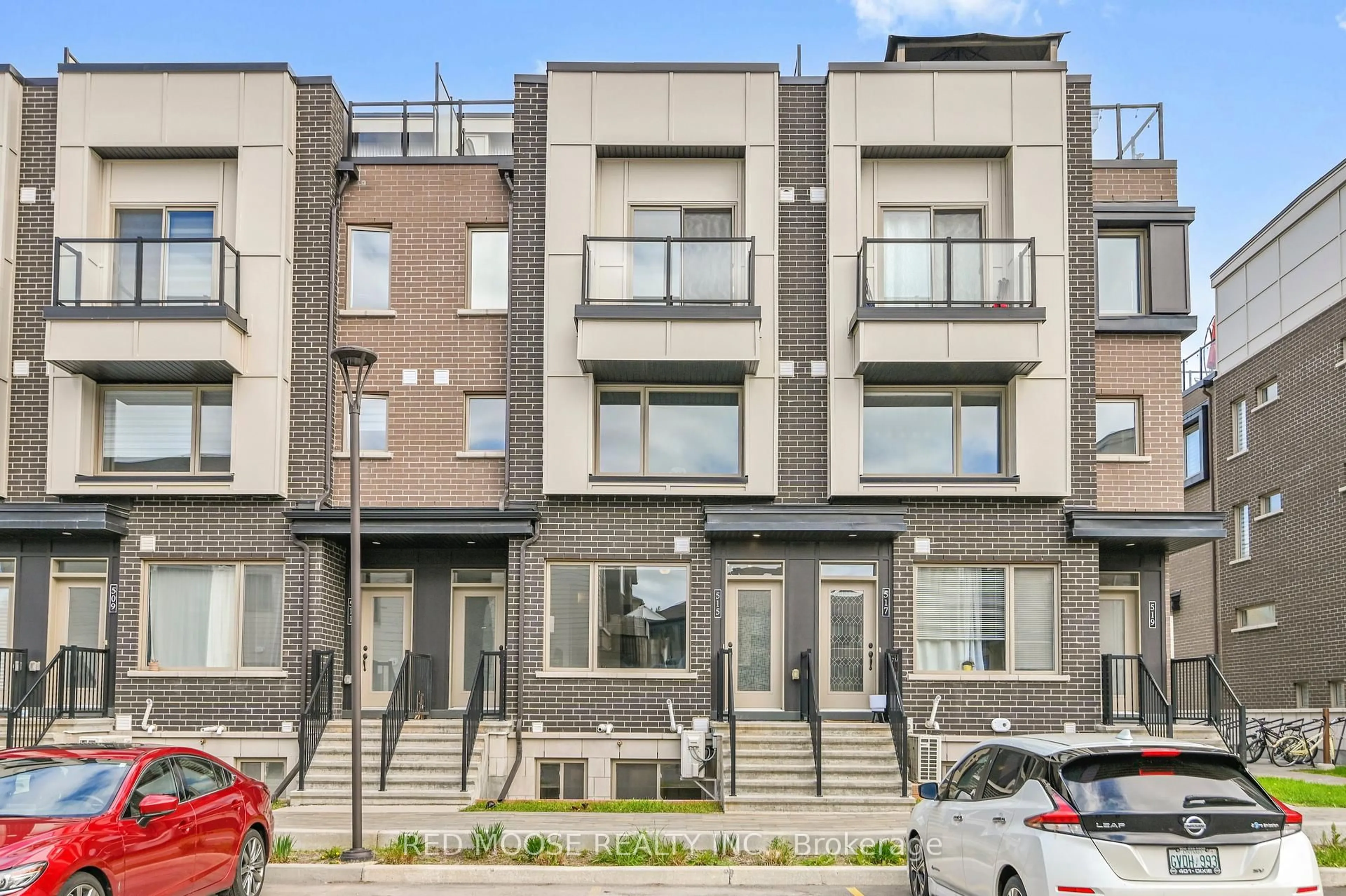Unknown for 515 Takamose Private, Ottawa Ontario K1K 5A5