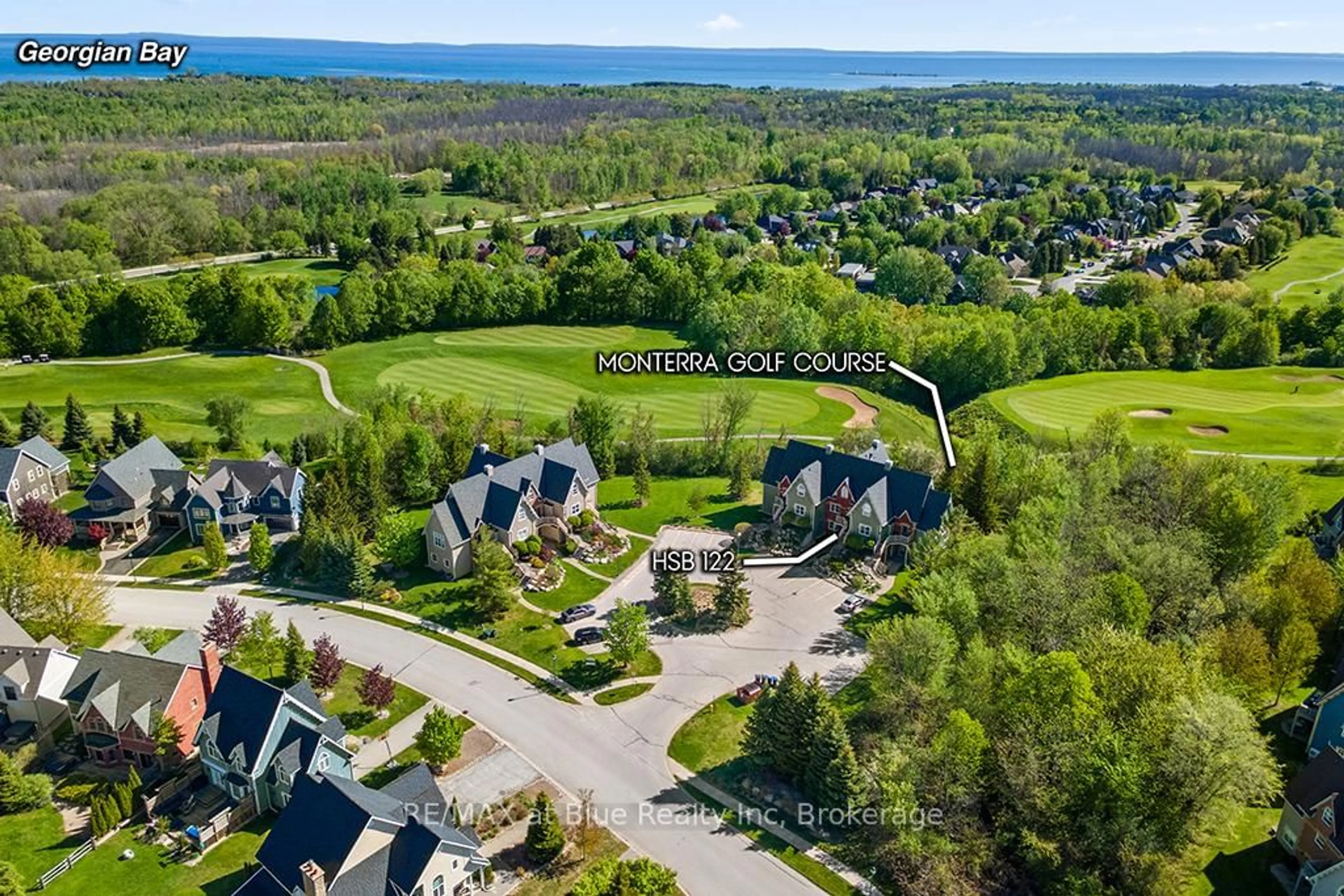 A pic from outside/outdoor area/front of a property/back of a property/a pic from drone, unknown for 170 Snowbridge Way #122, Blue Mountains Ontario L9Y 0V1