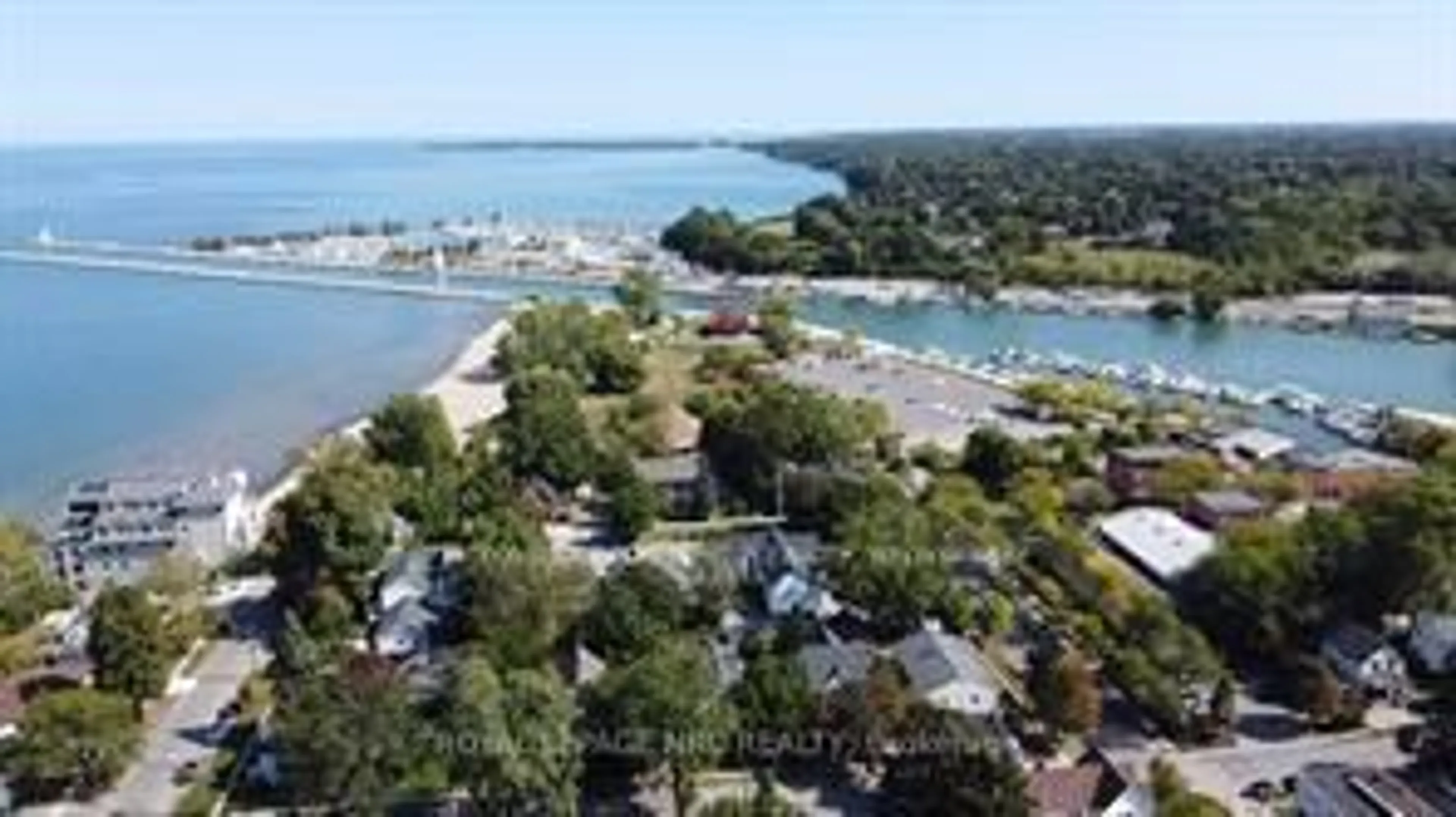 A pic from outside/outdoor area/front of a property/back of a property/a pic from drone, water/lake/river/ocean view for 11 Abbey Ave, St. Catharines Ontario L2N 5J5