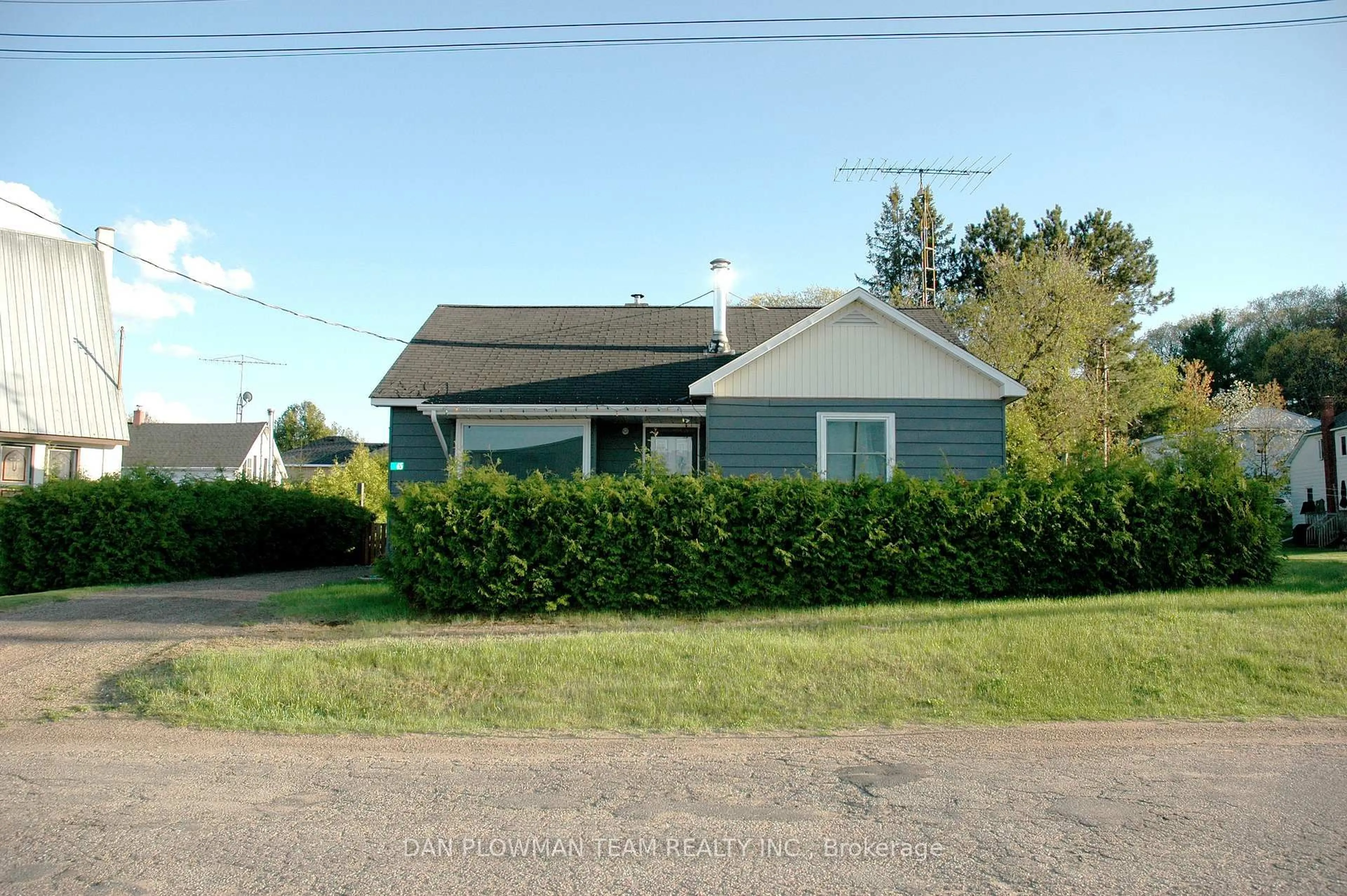 A pic from outside/outdoor area/front of a property/back of a property/a pic from drone, street for 65 Inglis St, Whitney Ontario K0J 2M0