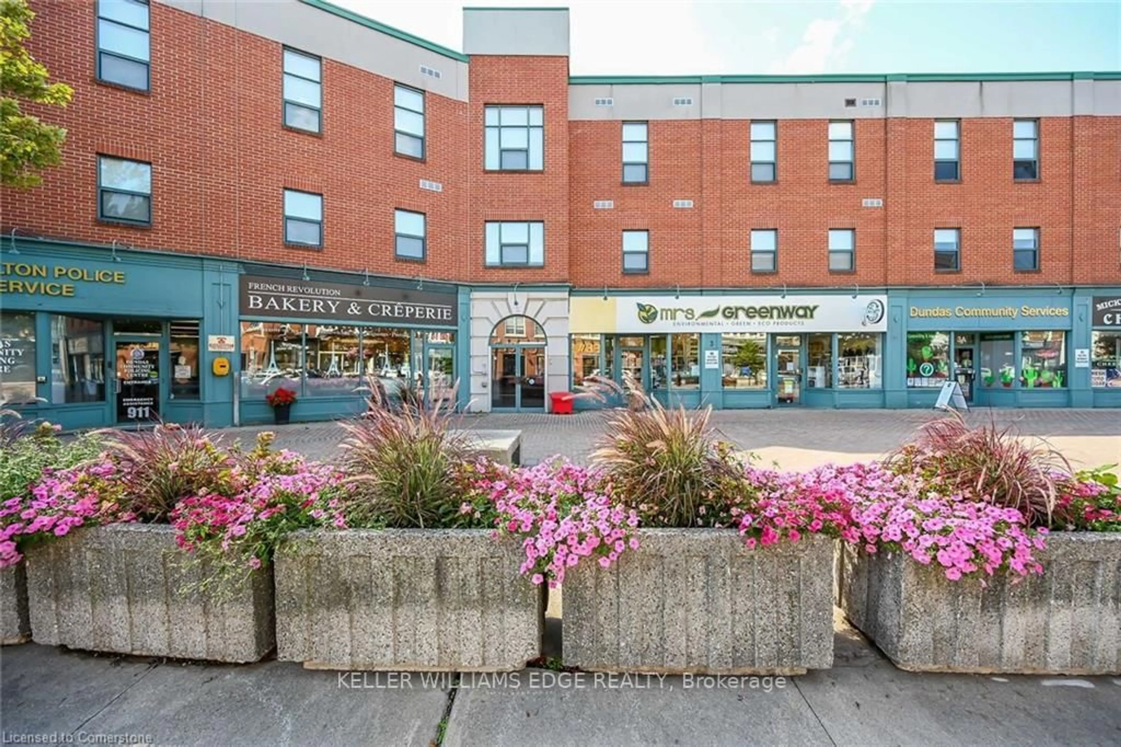 Unknown for 2 King St #208, Hamilton Ontario L9H 6Z1