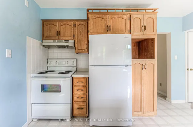 Additional property image - 301 Greenbrook Dr