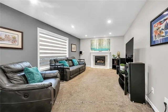 Additional property image - 684 UPPER HORNING Rd