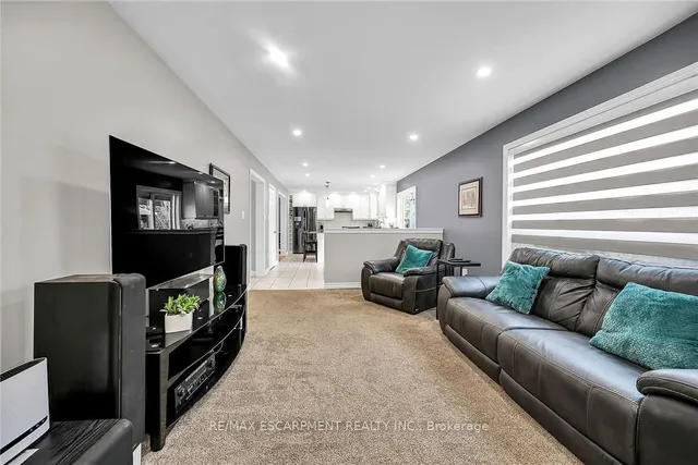 Additional property image - 684 UPPER HORNING Rd