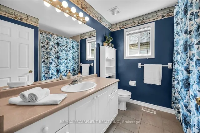 Additional property image - 684 UPPER HORNING Rd