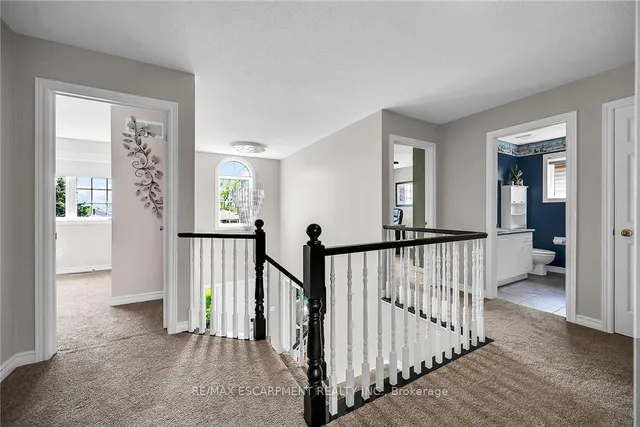Additional property image - 684 UPPER HORNING Rd
