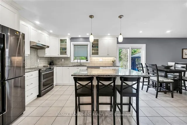 Additional property image - 684 UPPER HORNING Rd
