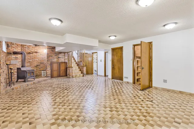 Additional image 50 of 212 Margaret Ave