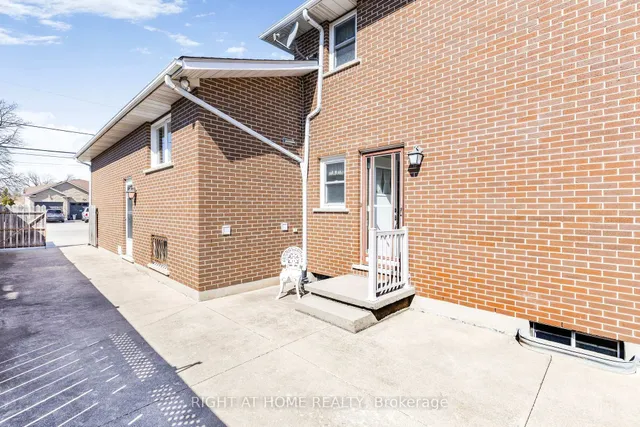 Additional image 31 of 212 Margaret Ave