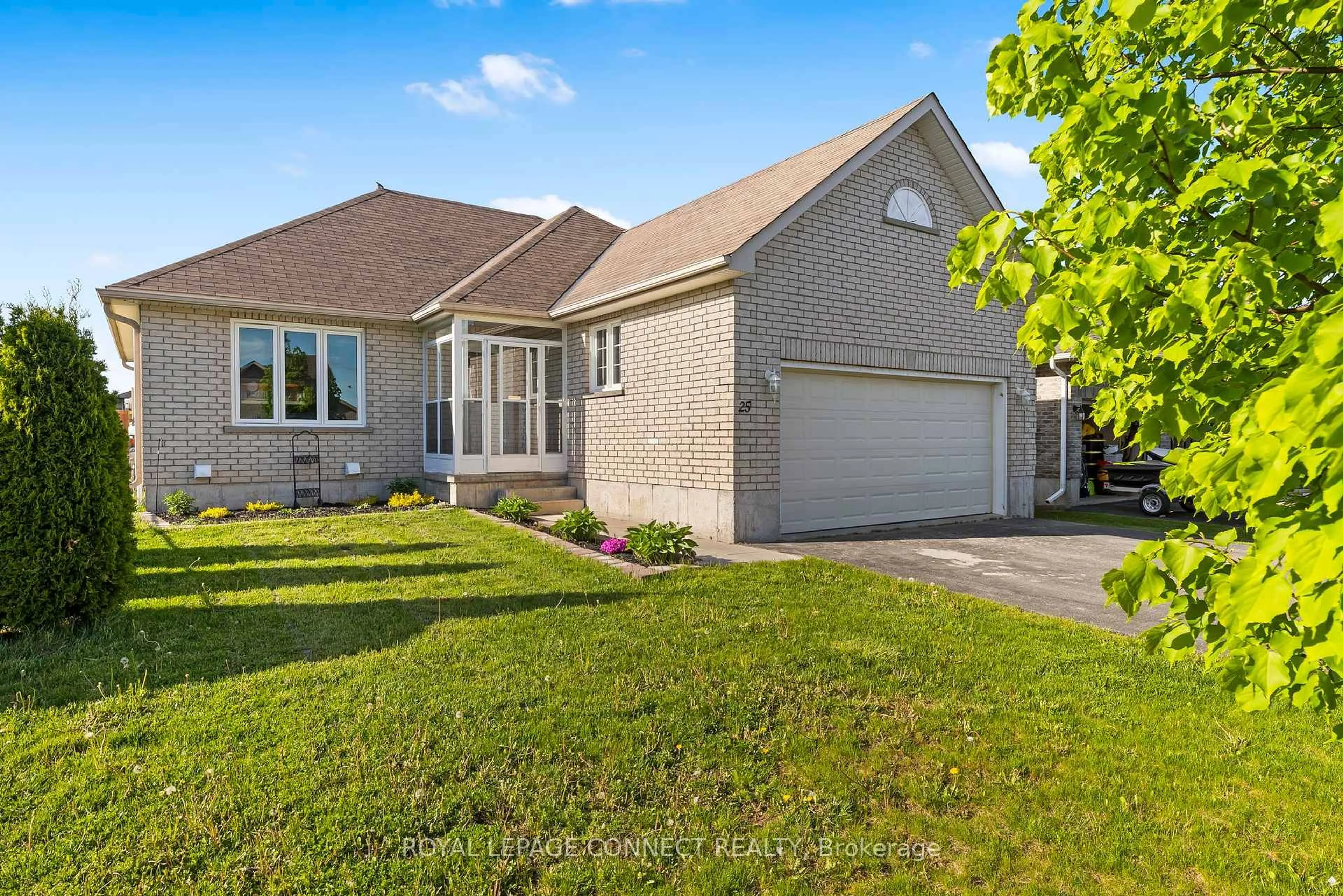 Home with brick exterior material, street for 25 Springdale Dr, Kawartha Lakes Ontario K9V 4R1