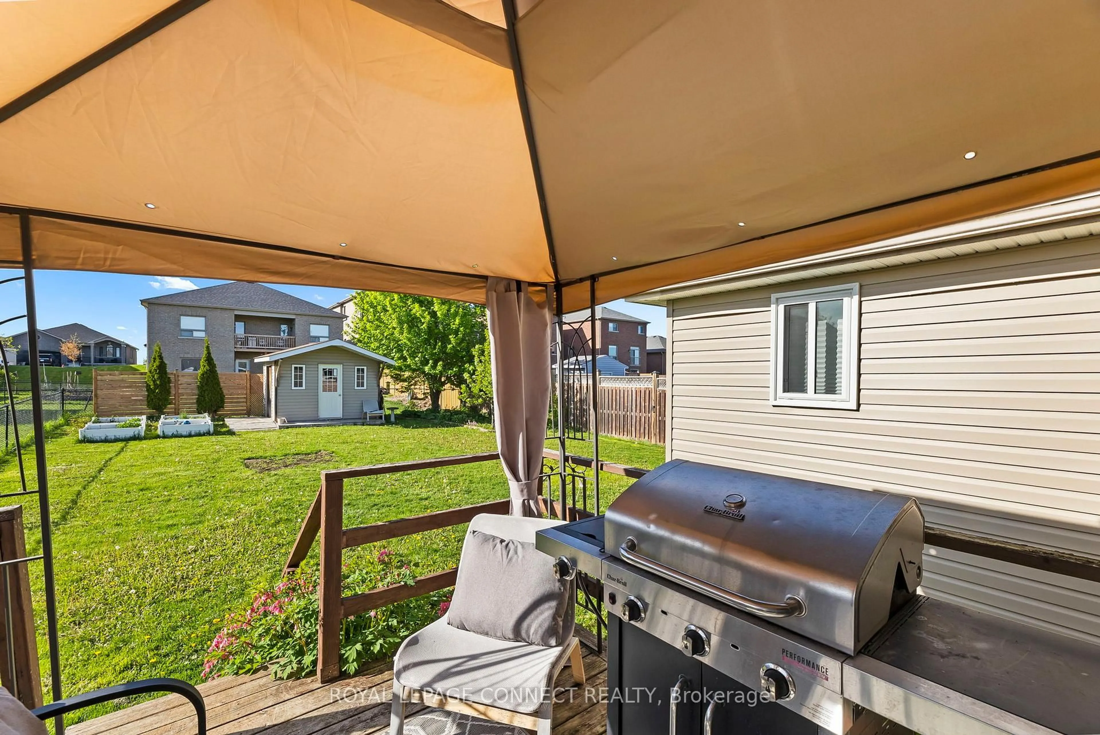 Patio, street for 25 Springdale Dr, Kawartha Lakes Ontario K9V 4R1