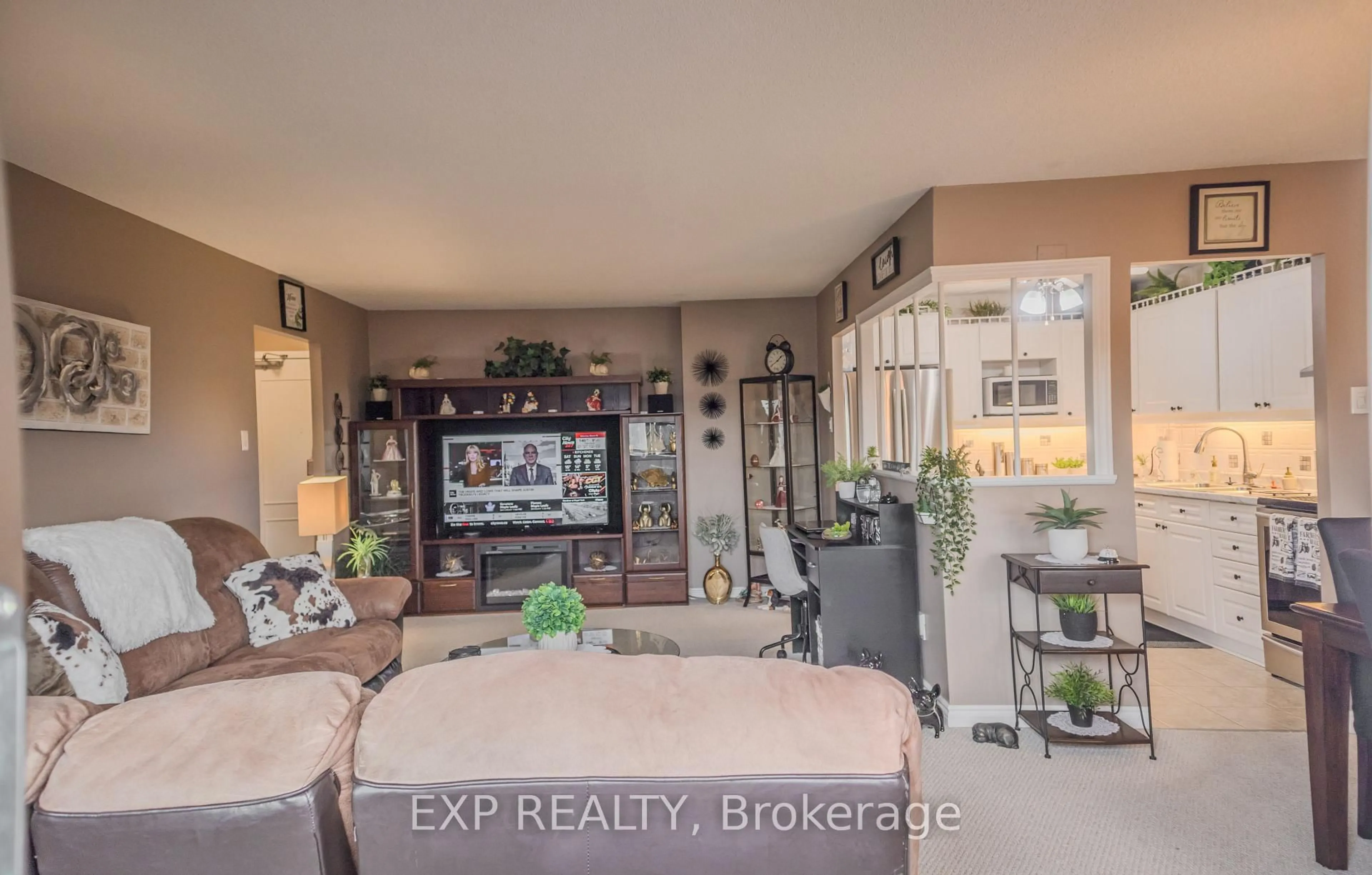 A pic of a room for 1100 Courtland Ave #705, Kitchener Ontario N2C 2H9