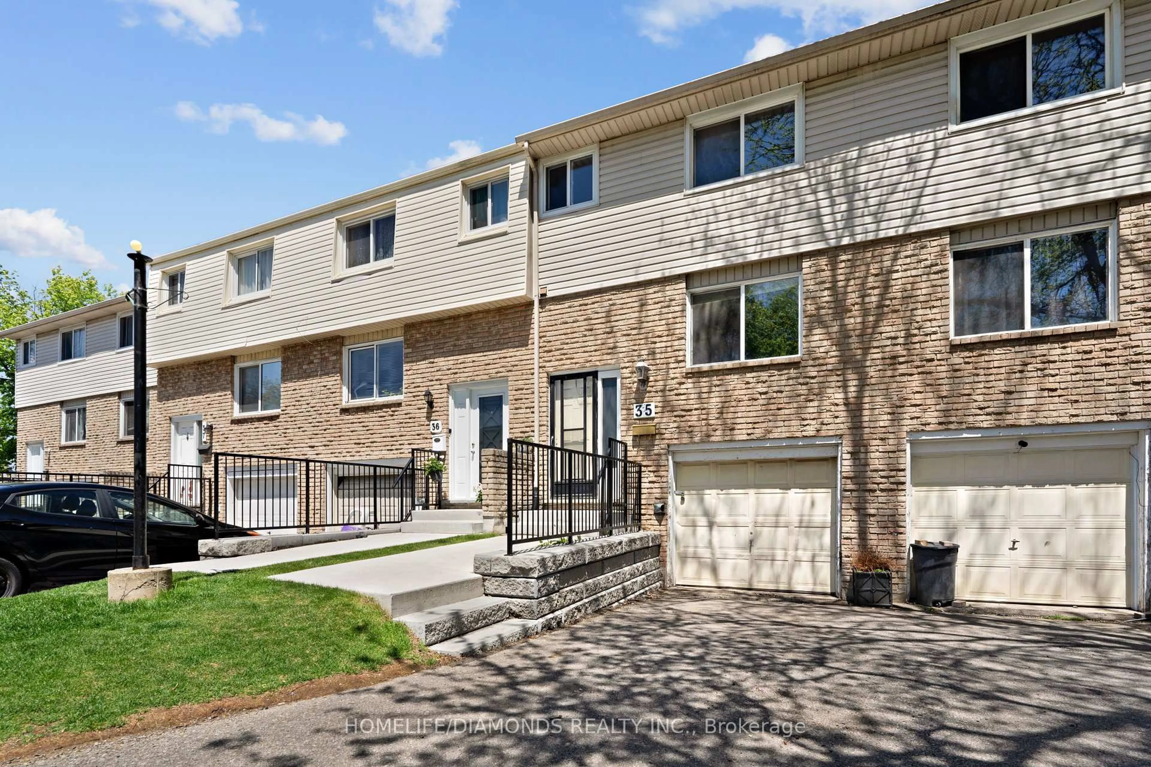 Unknown for 262 KENORA Ave #35, Hamilton Ontario L8E 3Y3