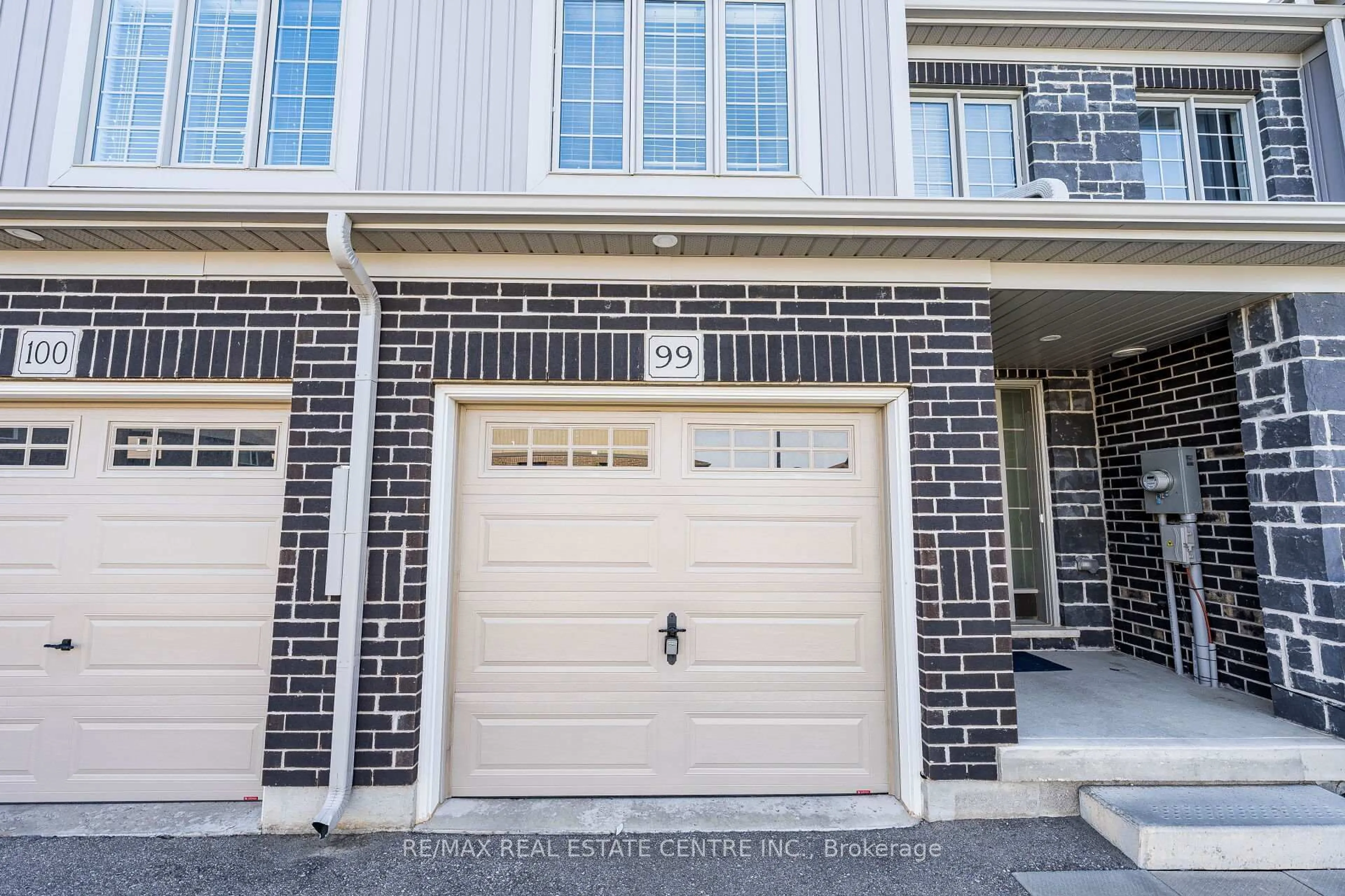 Unknown for 135 Hardcastle Dr #99, Cambridge Ontario N1S 0B4