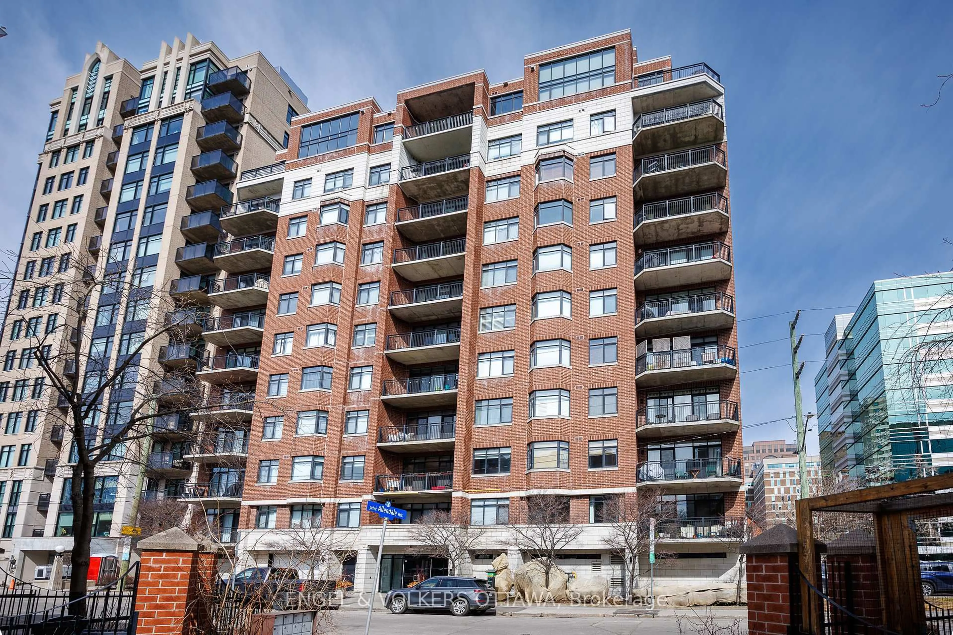 Unknown for 375 Lisgar St #203, Ottawa Ontario K2P 0E3