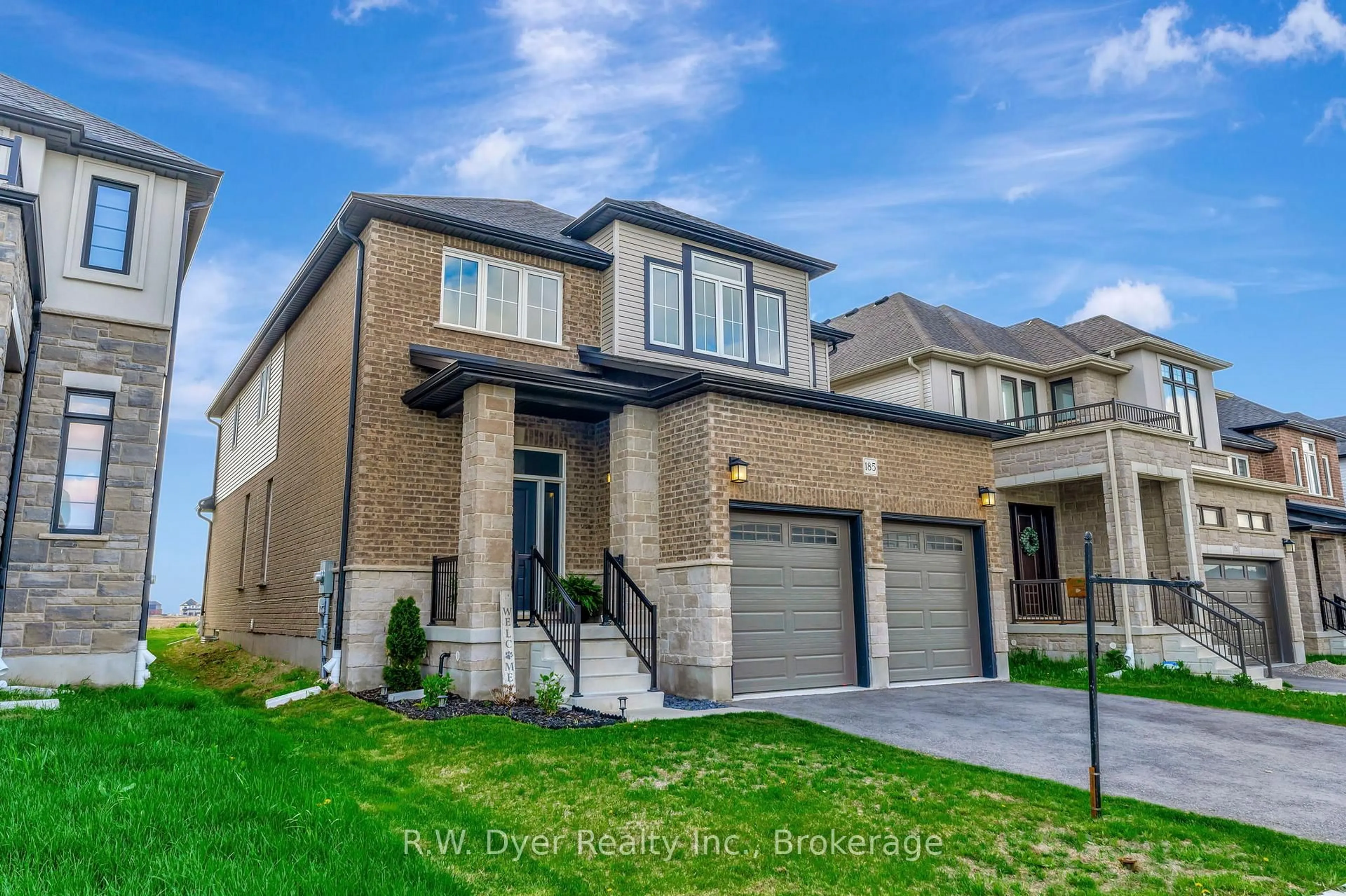 Home with brick exterior material, street for 185 Savannah Rdge, Brant Ontario N3L 4G5