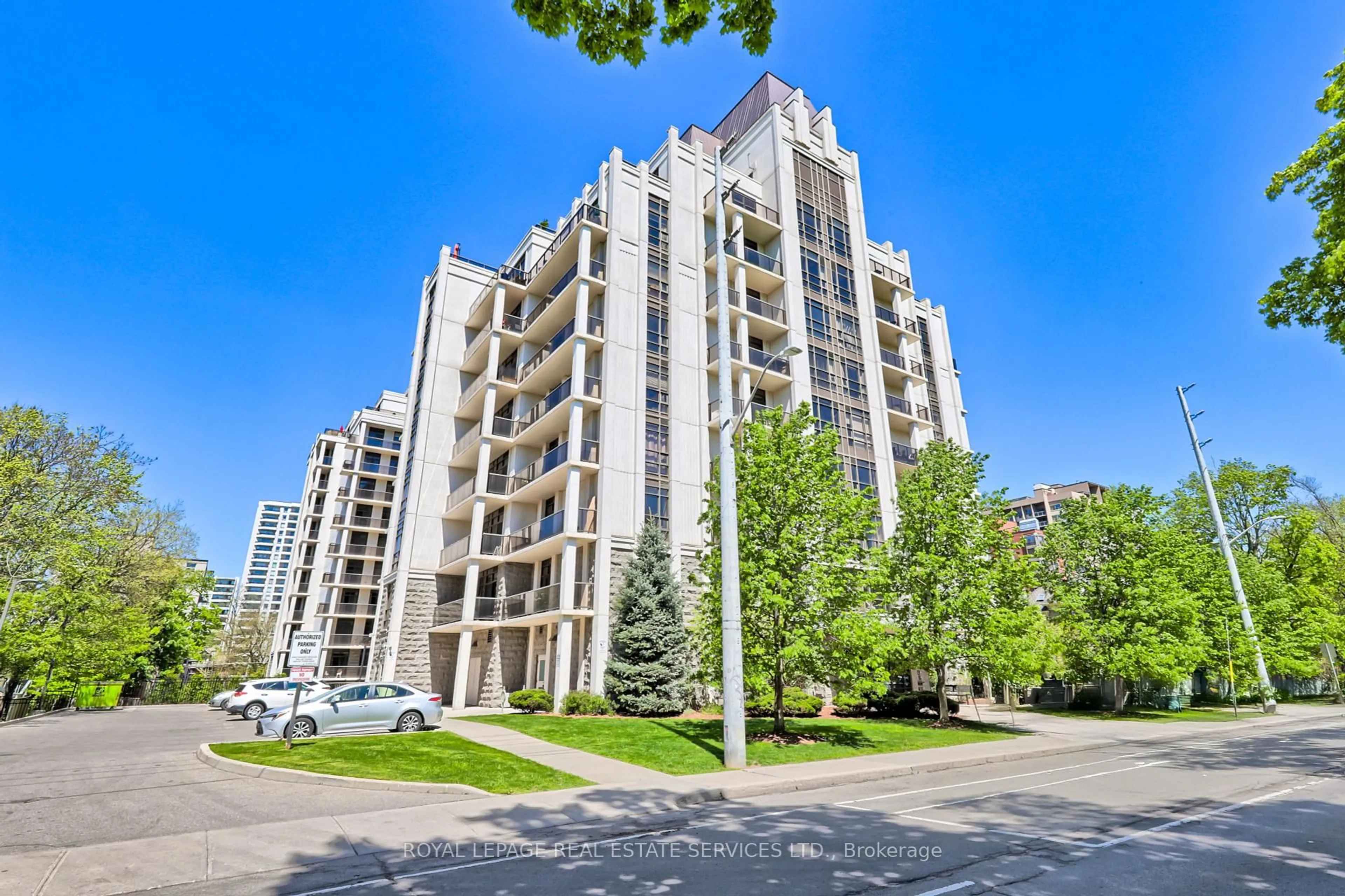 Unknown for 90 Charlton Ave #304, Hamilton Ontario L8P 0B4