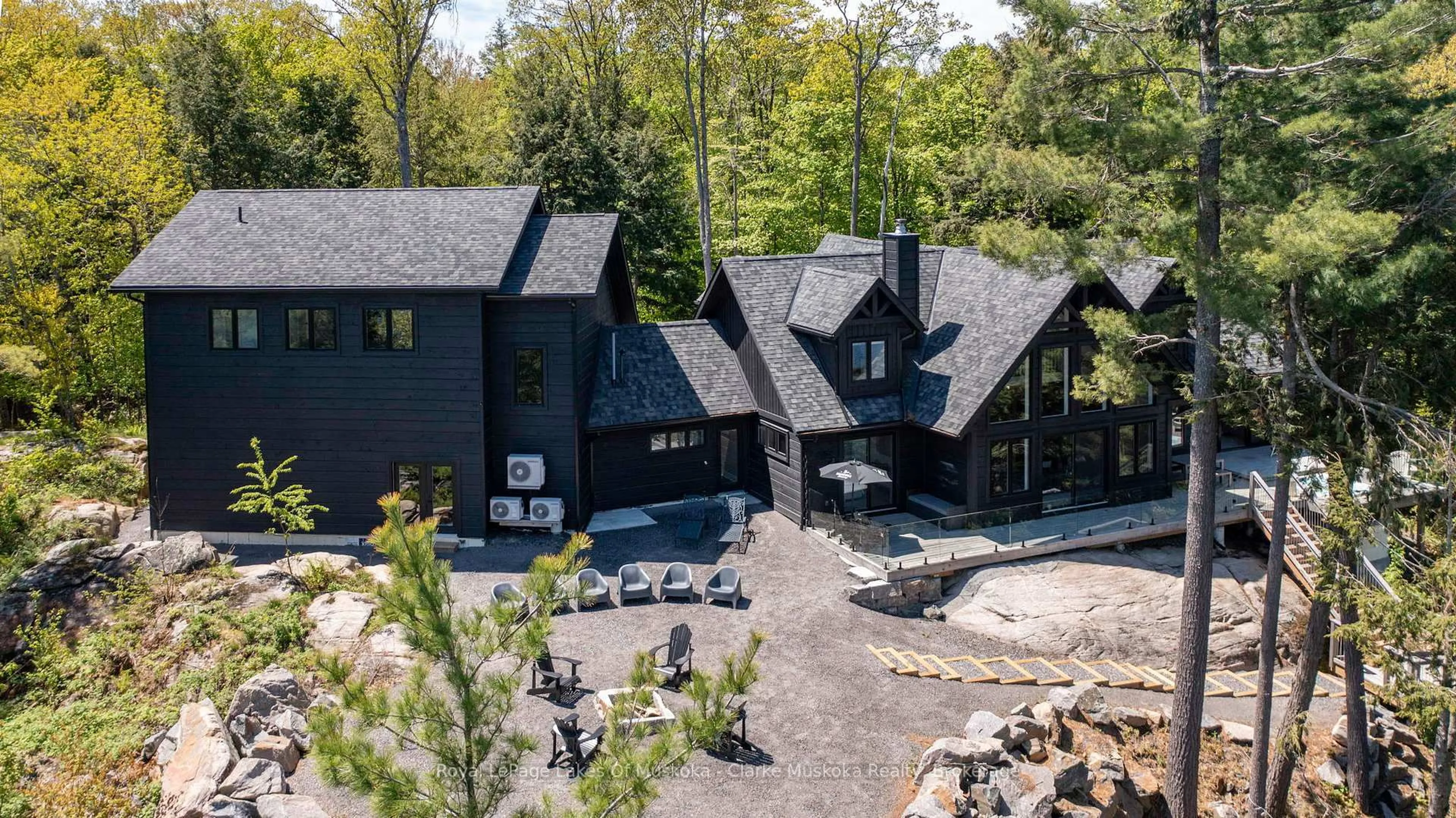 A pic from outside/outdoor area/front of a property/back of a property/a pic from drone, unknown for 1211 Foreman Rd #44, Muskoka Lakes Ontario P0B 1J0