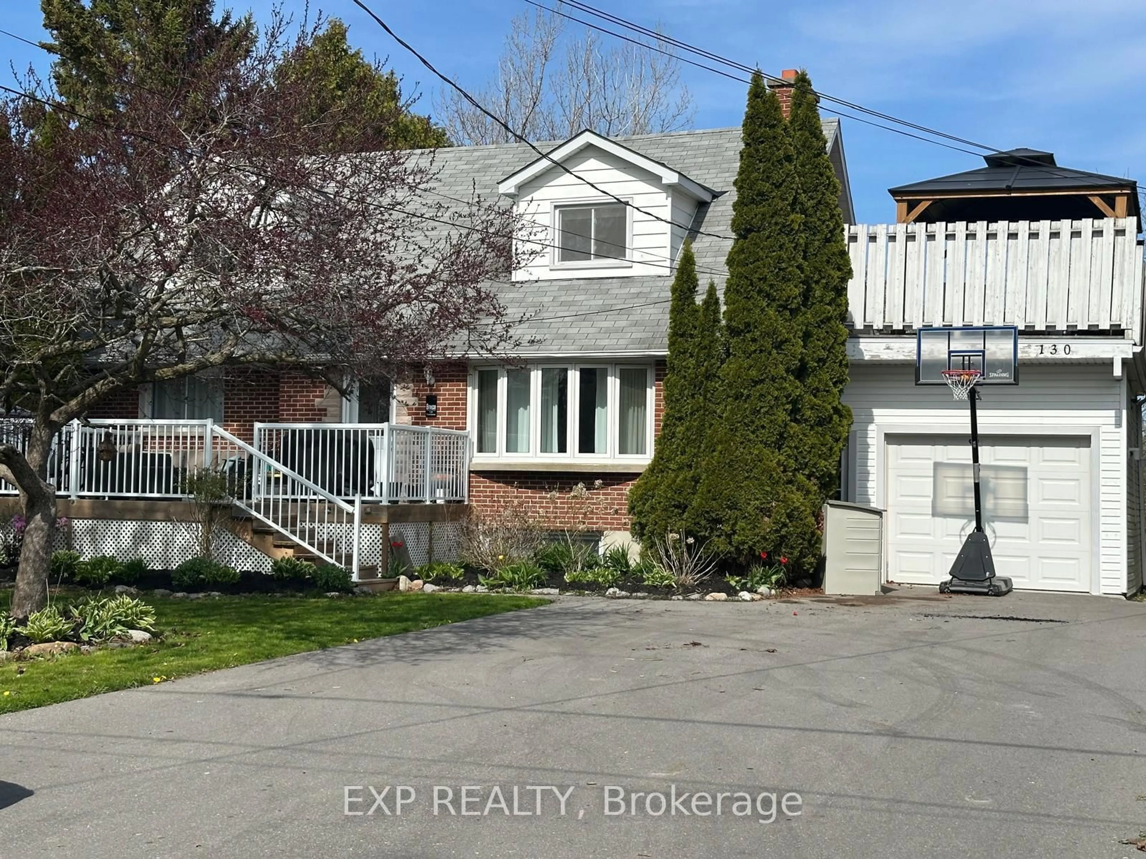 A pic from outside/outdoor area/front of a property/back of a property/a pic from drone, street for 130 Tremaine St, Cobourg Ontario K9A 2Z3