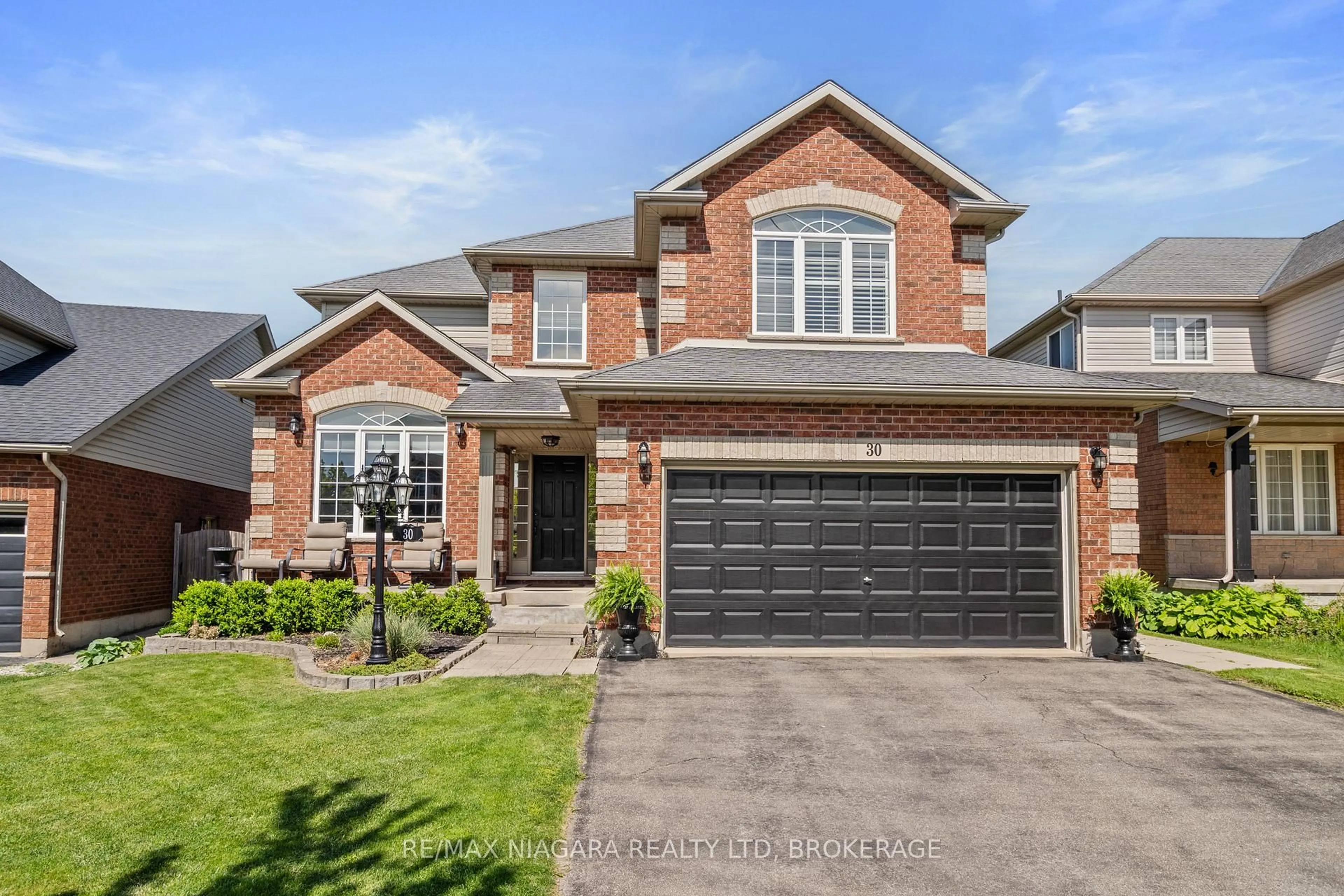 Home with brick exterior material, street for 30 Raspberry Tr, Thorold Ontario L2V 5E3