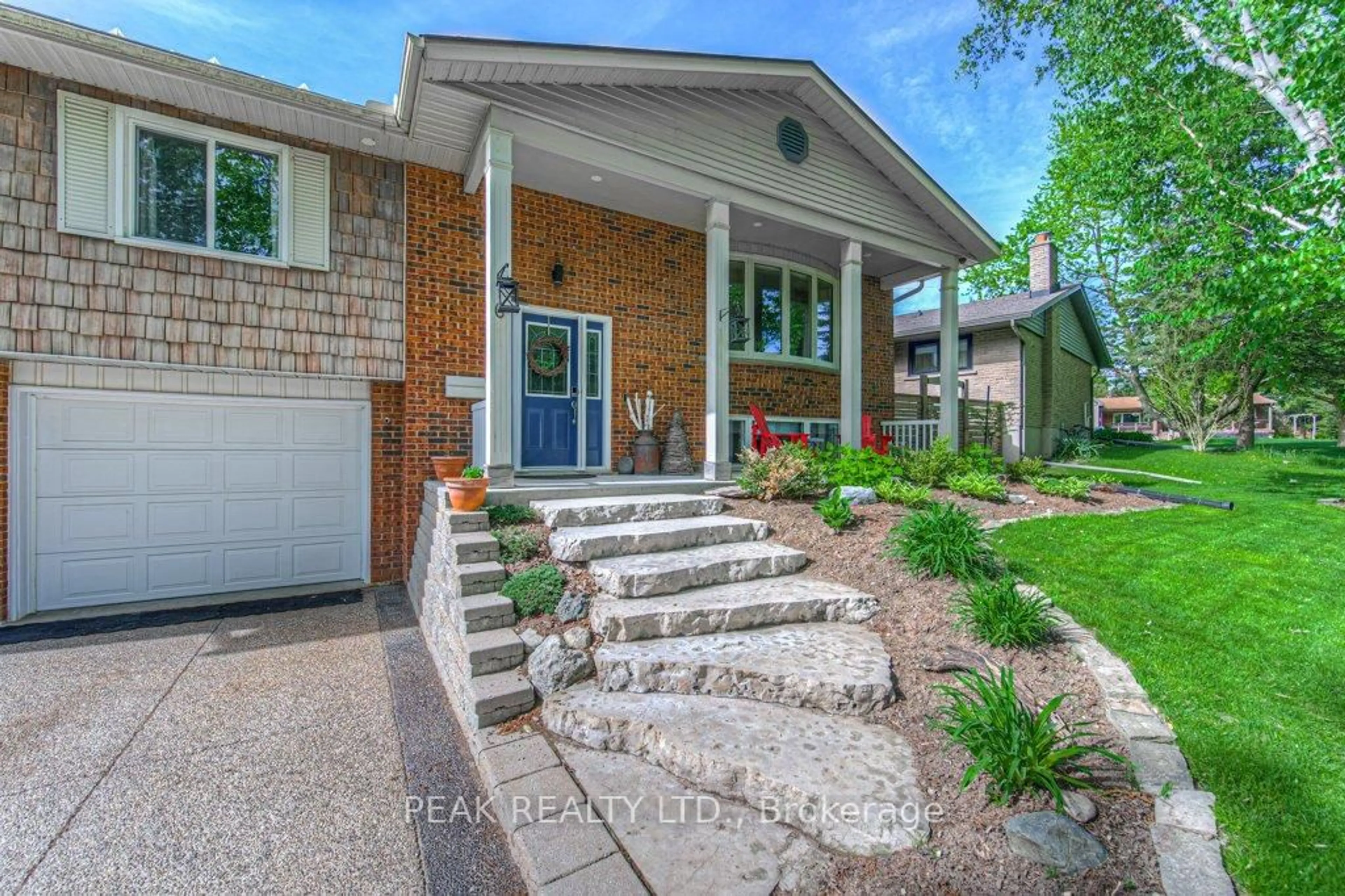 Home with brick exterior material, street for 6 Hastings Crt, Wilmot Ontario N3A 2T1