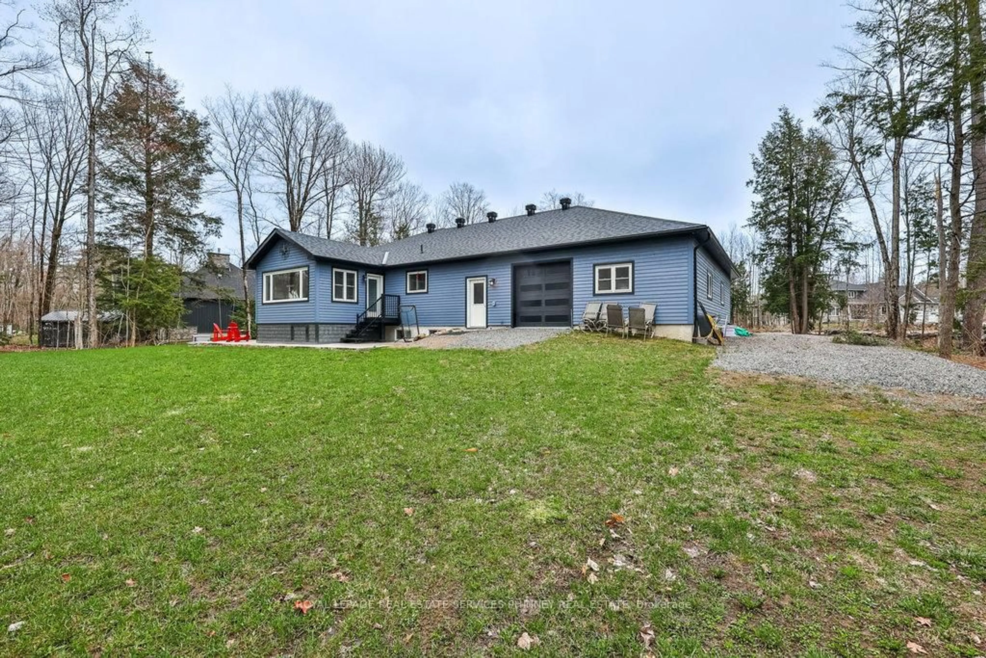 Unknown for 1068 Xavier St, Gravenhurst Ontario P0E 1G0