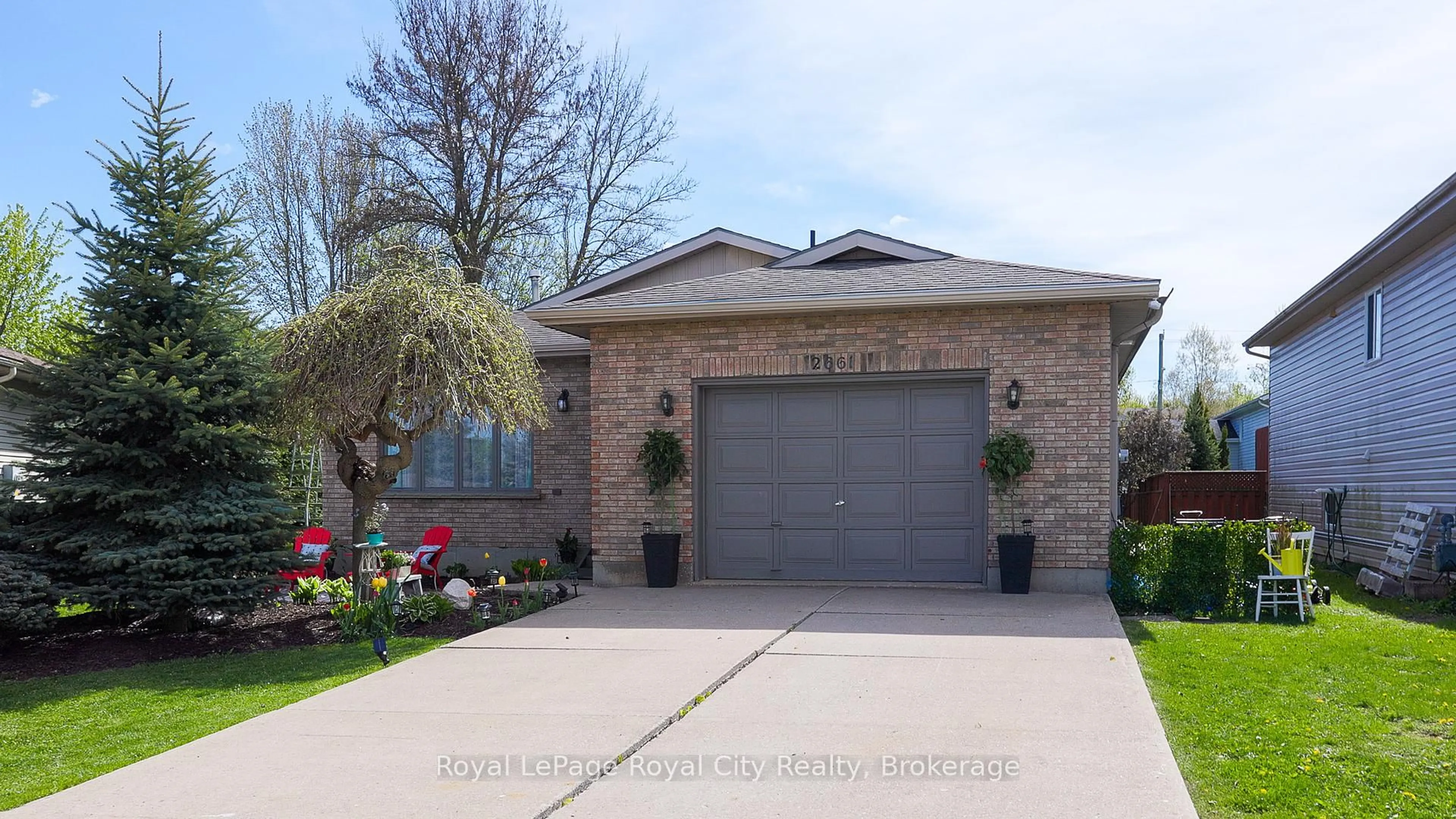 Home with brick exterior material, street for 2661 8th Avenue A, Owen Sound Ontario N4K 6S5