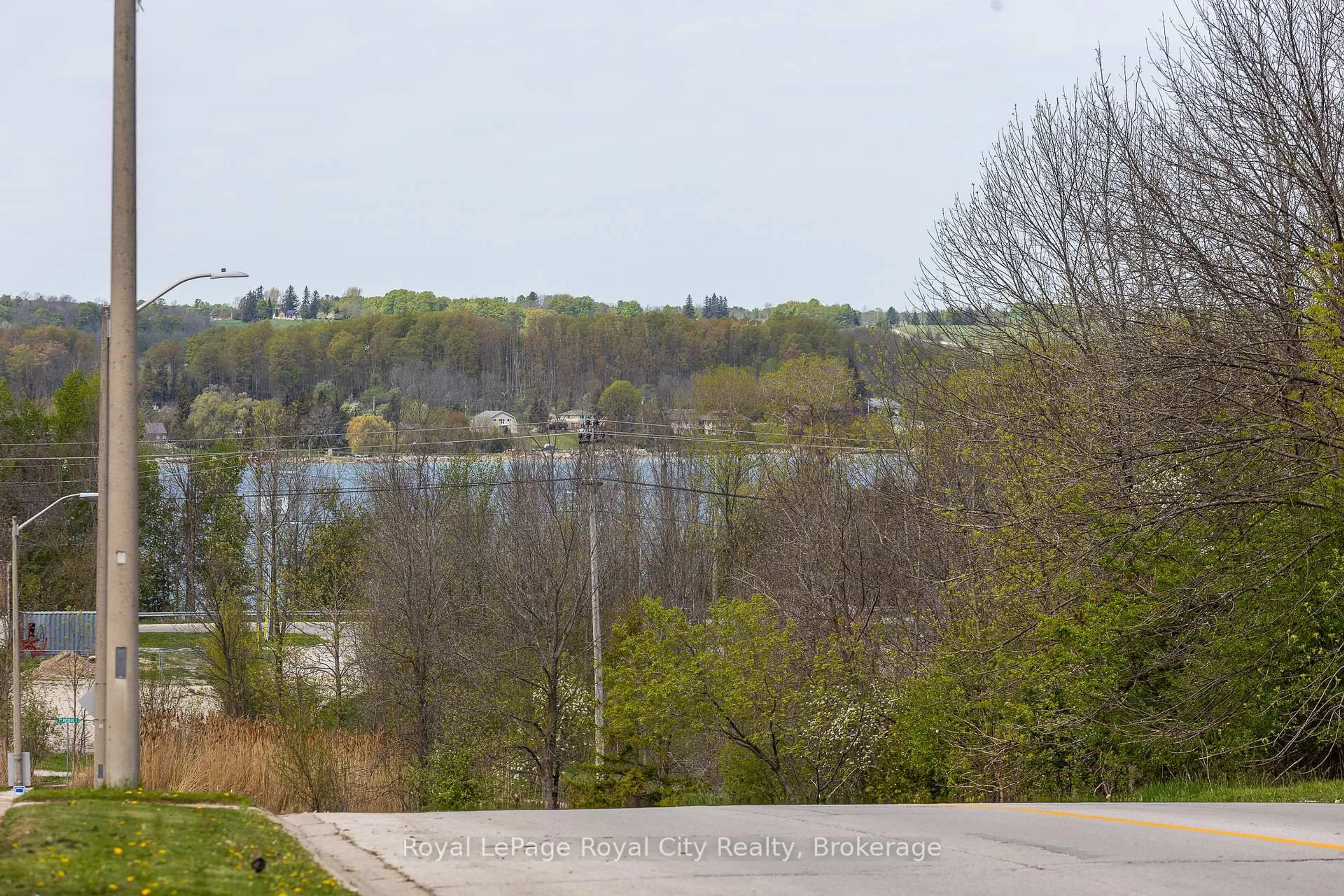 Blurry image for 2661 8th Avenue A, Owen Sound Ontario N4K 6S5