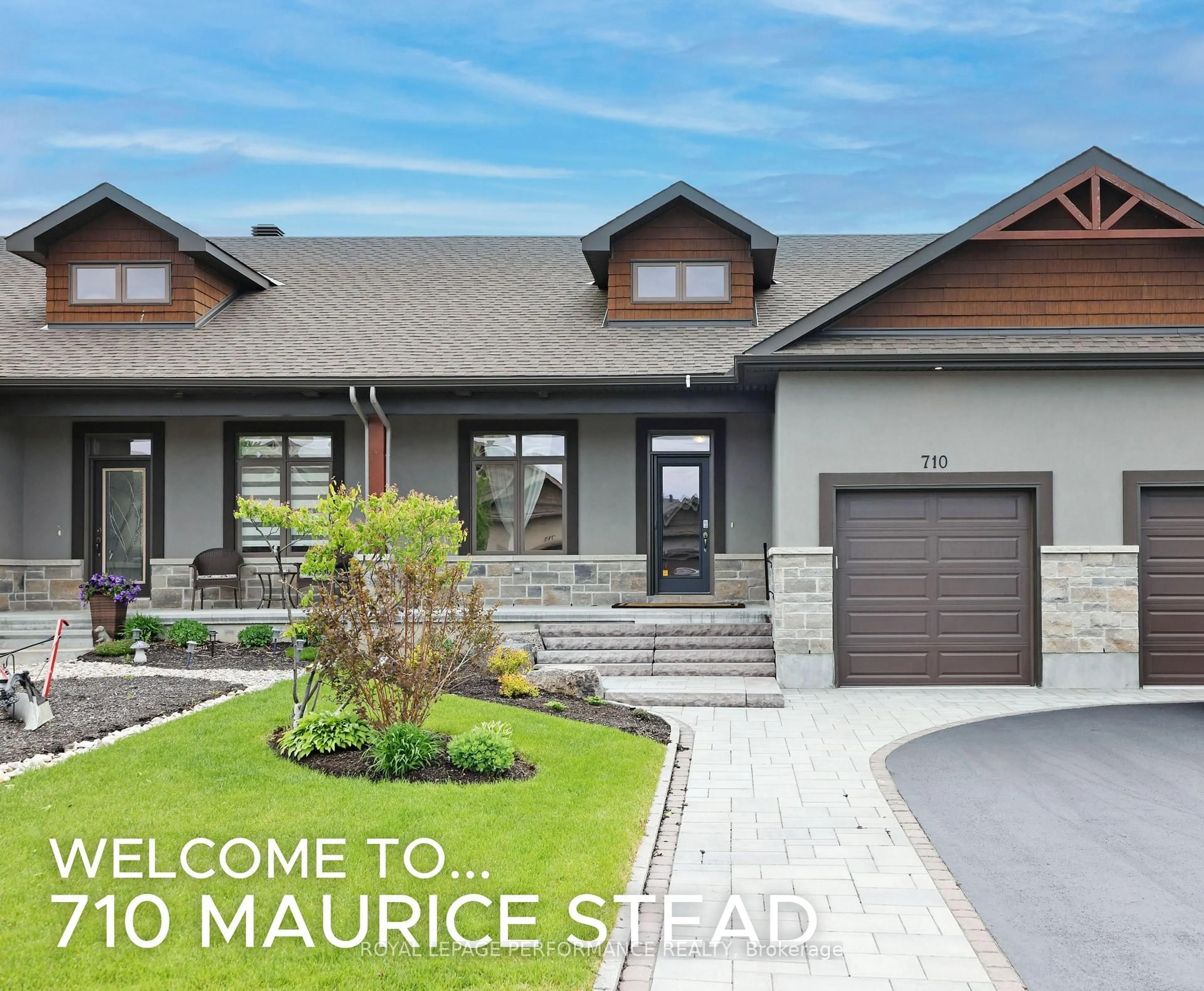 Home with vinyl exterior material, street for 710 Maurice Stead St, Almonte Ontario K0A 1A0