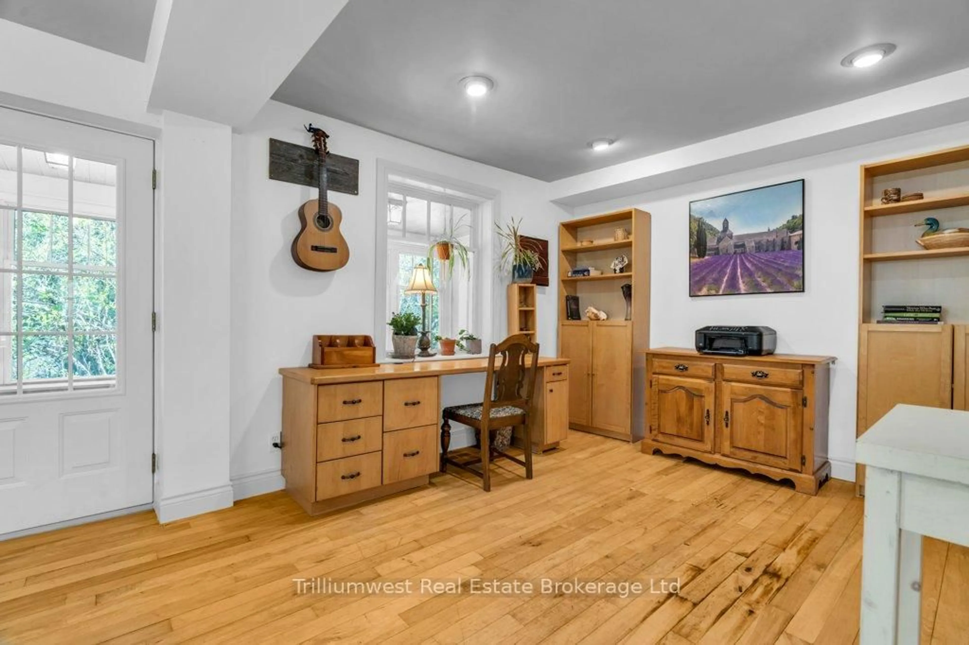 A pic of a room for 23 Cedar St, Guelph/Eramosa Ontario N0B 1P0